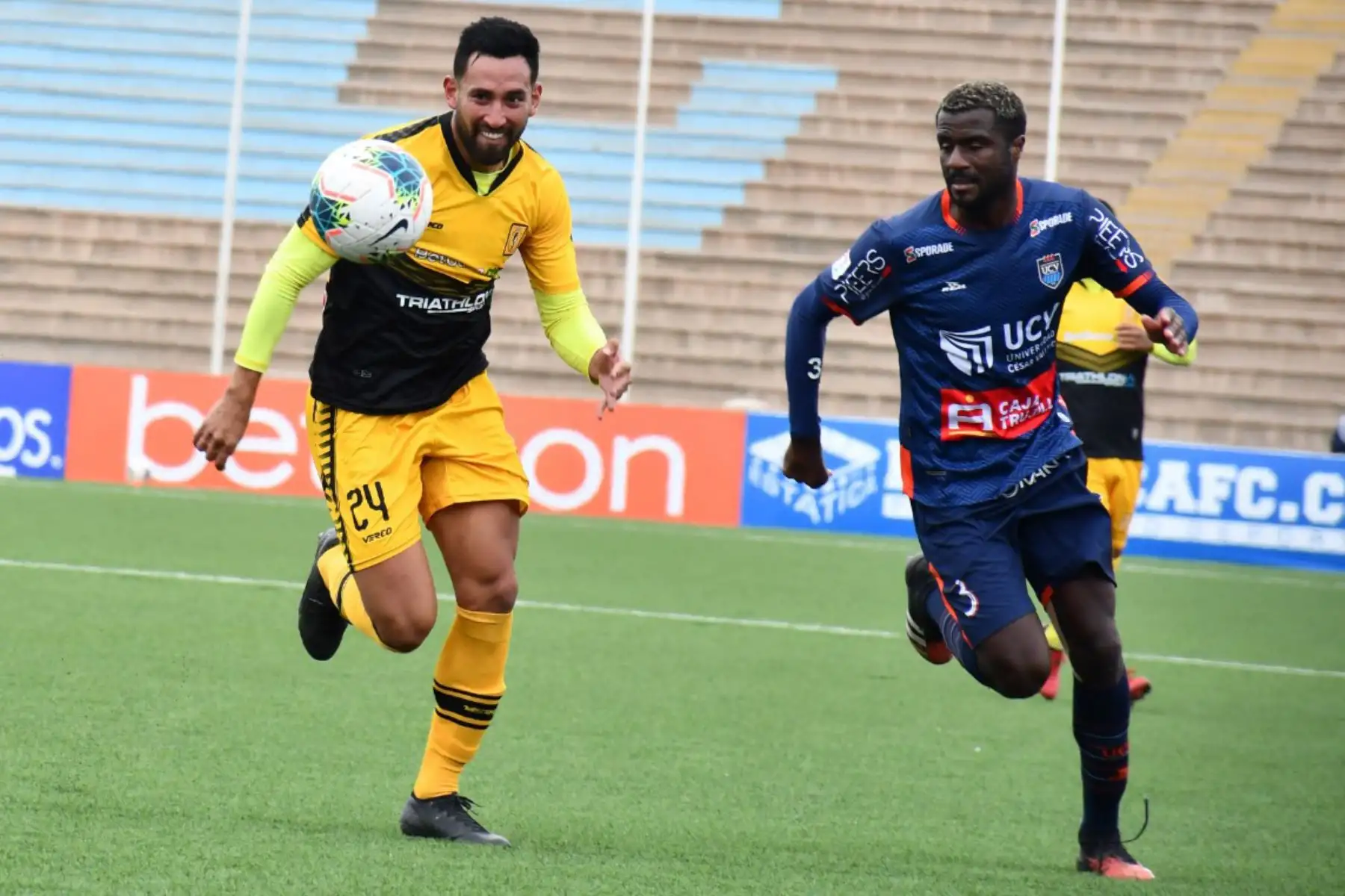 Club UCV y Cantolao  se enfrentan por la fecha 14 del Torneo Apertura. Foto: Liga 1 en el estadio San Marcos.
Foto: @LigaFutProf