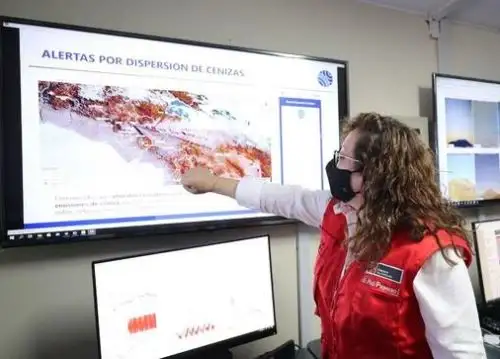 Ministra del Ambiente, Kirla Echegaray, supervisó esta mañana los avances de construcción del Observatorio Vulcanológico del Sur, ubicado en Arequipa.