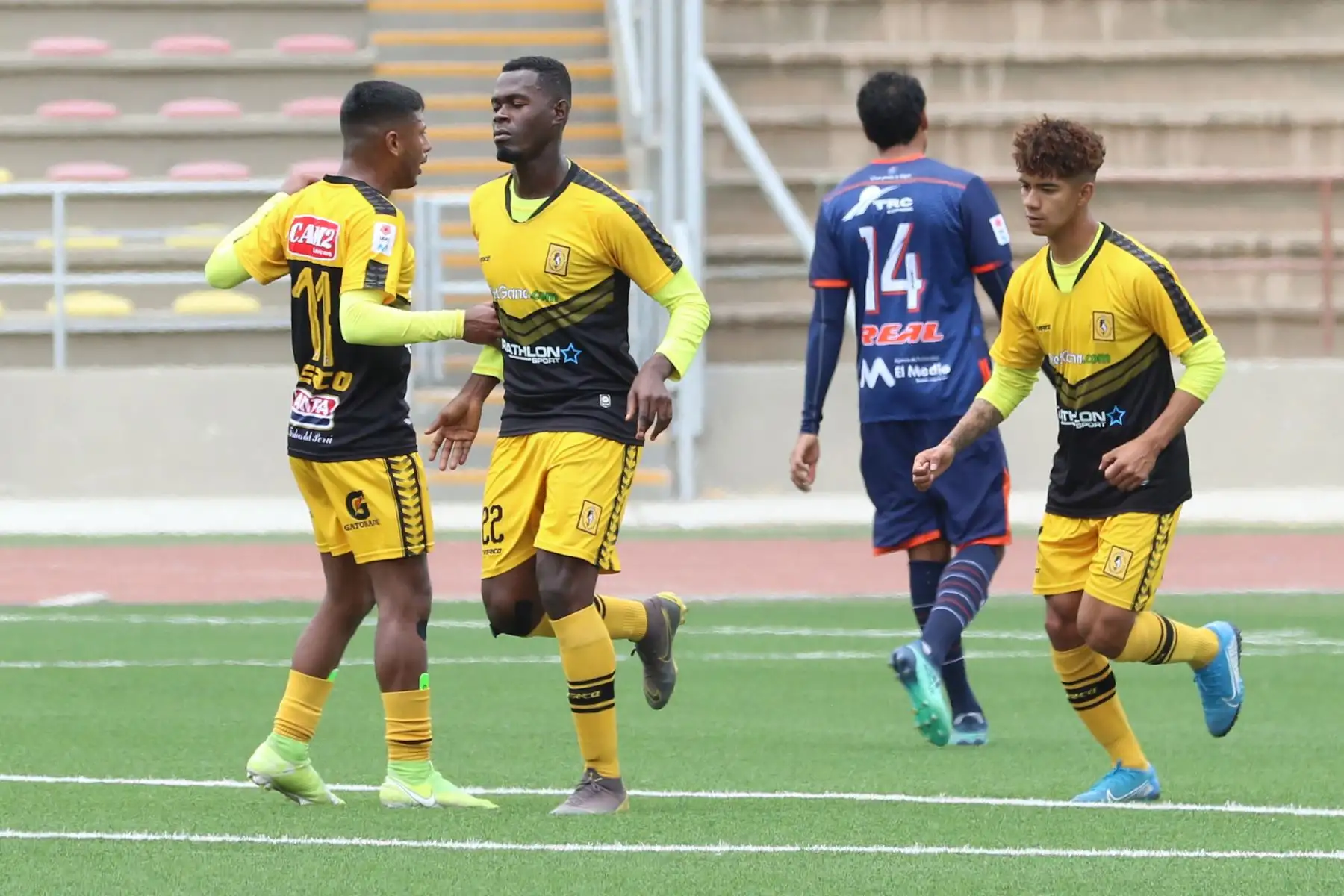 Club UCV y Cantolao  se enfrentan por la fecha 14 del Torneo Apertura. Foto: Liga 1 en el estadio San Marcos.
Foto: @LigaFutProf