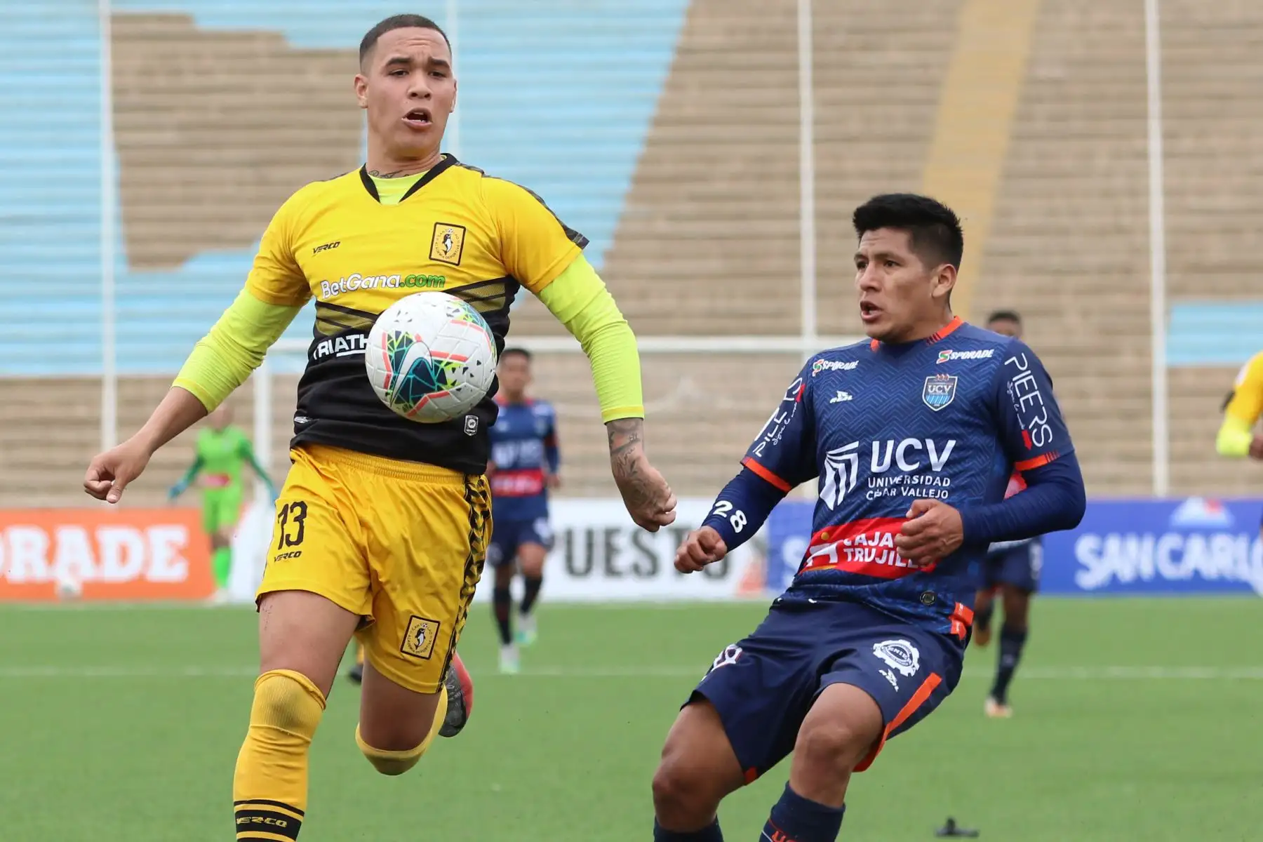 Club UCV y Cantolao  se enfrentan por la fecha 14 del Torneo Apertura. Foto: Liga 1 en el estadio San Marcos.
Foto: @LigaFutProf