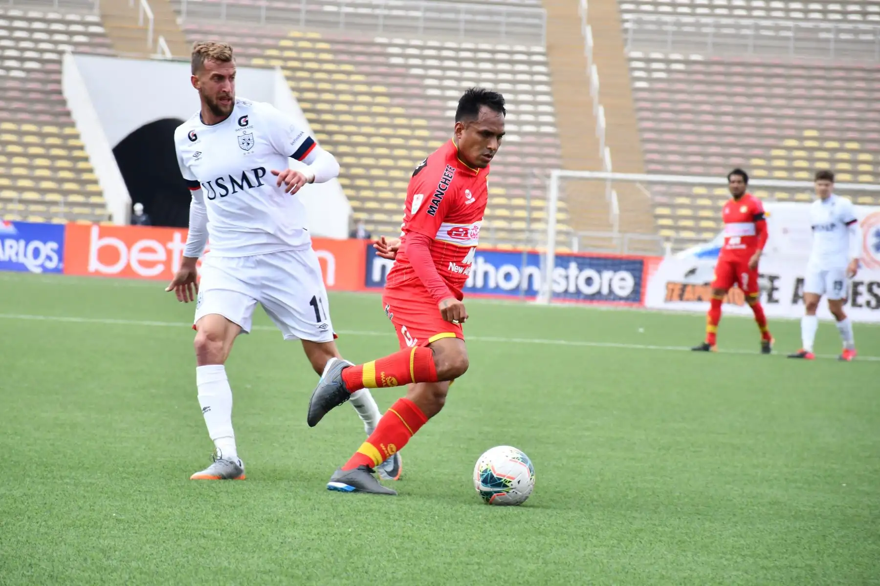 Sport Huancayo y U. San Martín  se enfrentan por la fecha 14 del Torneo Apertura. Foto: Liga 1 en el estadio San Marcos.
Foto: @LigaFutProf