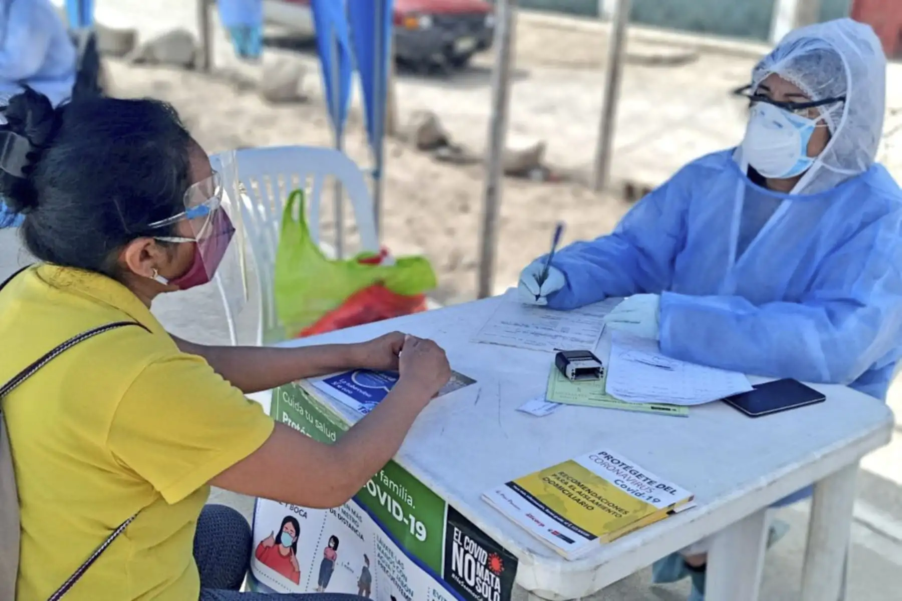 Minsa brinda atención médica integral en varios distritos de Lima. Se realizaron descartes de covid-19, anemia, TBC, vacunación, consejería nutricional, entre otros servicios. Foto: Minsa