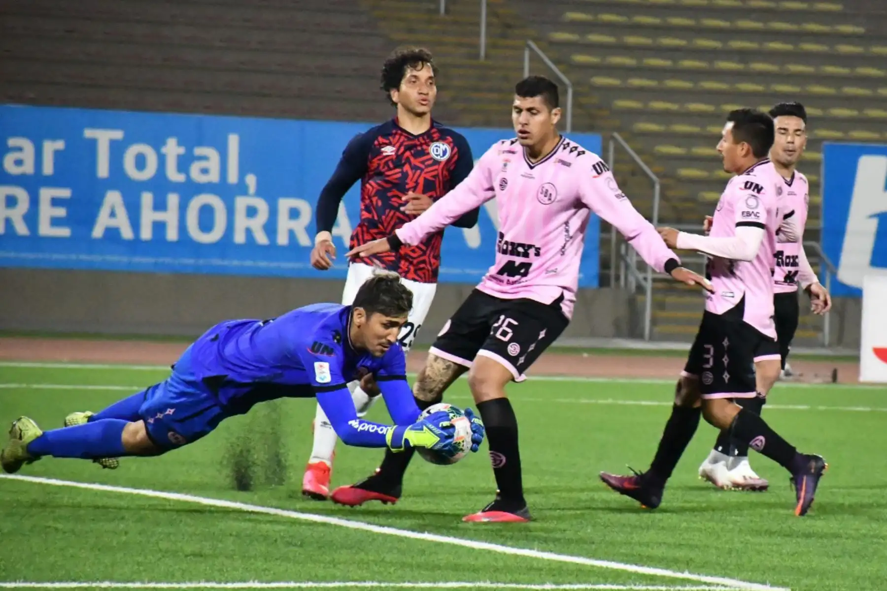 Sport Boys  y  Deportivo Municipal se enfrentan por la fecha 14 del Torneo Apertura,  en el estadio San Marcos.
Foto: @LigaFutProf