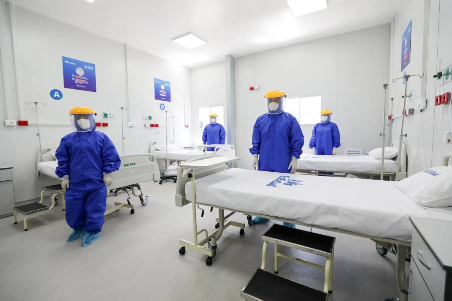 Centro de Atención y Aislamiento Temporal es anexo al Hospital Regional Hipólito Unanue de Tacna y está bajo la administración de EsSalud. Permitirá habilitar 100 camas para el tratamiento de pacientes covid-19 leves y moderados, asegurados y no asegurados. Foto: Presidencia de la República