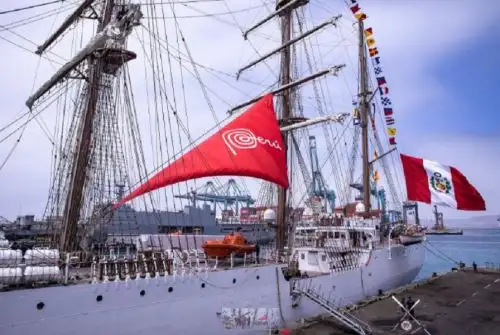 El BAP Unión llevará impreso en su vela principal el logo de la Marca Perú, entregada por Promperú. Foto: Promperú