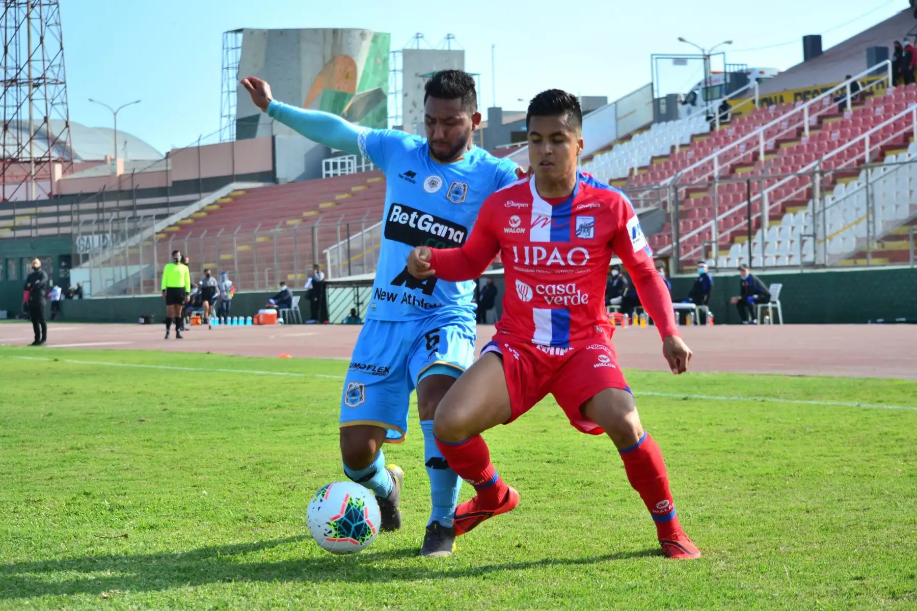 Mannucci   y Binacional   se enfrentan por la fecha 14 del Torneo Apertura, en el estadio Miguel Grau.
Foto: @LigaFutProf