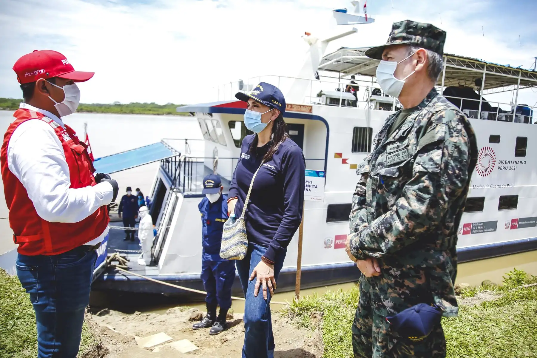 Ministra de Desarrollo e Inclusión Social. Patricia Donayre supervisa en Loreto la atención de su sector a comunidades indígenas, adultos mayores, personas con discapacidad y primera infancia en la emergencia sanitaria.
Foto: Midis