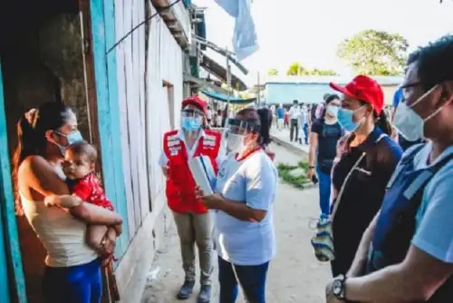 La titular del Midis llegó en la víspera hasta la comunidad nativa de Nueva Libertad, de la etnia kichwa, en el distrito de Napo, provincia de Maynas, y observó cómo las brigadas multisectoriales de la PIAS Río Napo brindaban servicios del Estado a 689 pobladores de dicha comunidad y de las de Tutapishco, Nueva Florida, Nuevo San Román, Copalillo y  Nuevo San Juan.