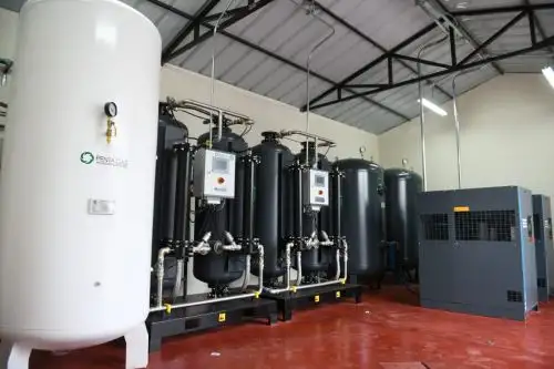 La provisión de oxígeno al inicio de la pandemia del covid-19 fue un tema crítico porque el sistema de salud solo contaba con nueve plantas. Foto: ANDINA/Prensa Presidencia
