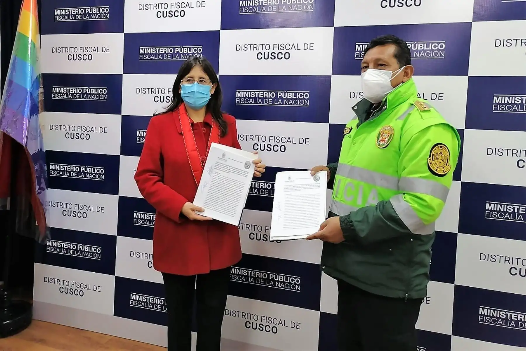 En la región Cusco, un convenio entre el Ministerio Público y la Policía Nacional dará celeridad a las denuncias por violencia contra las mujeres y el grupo familiar.