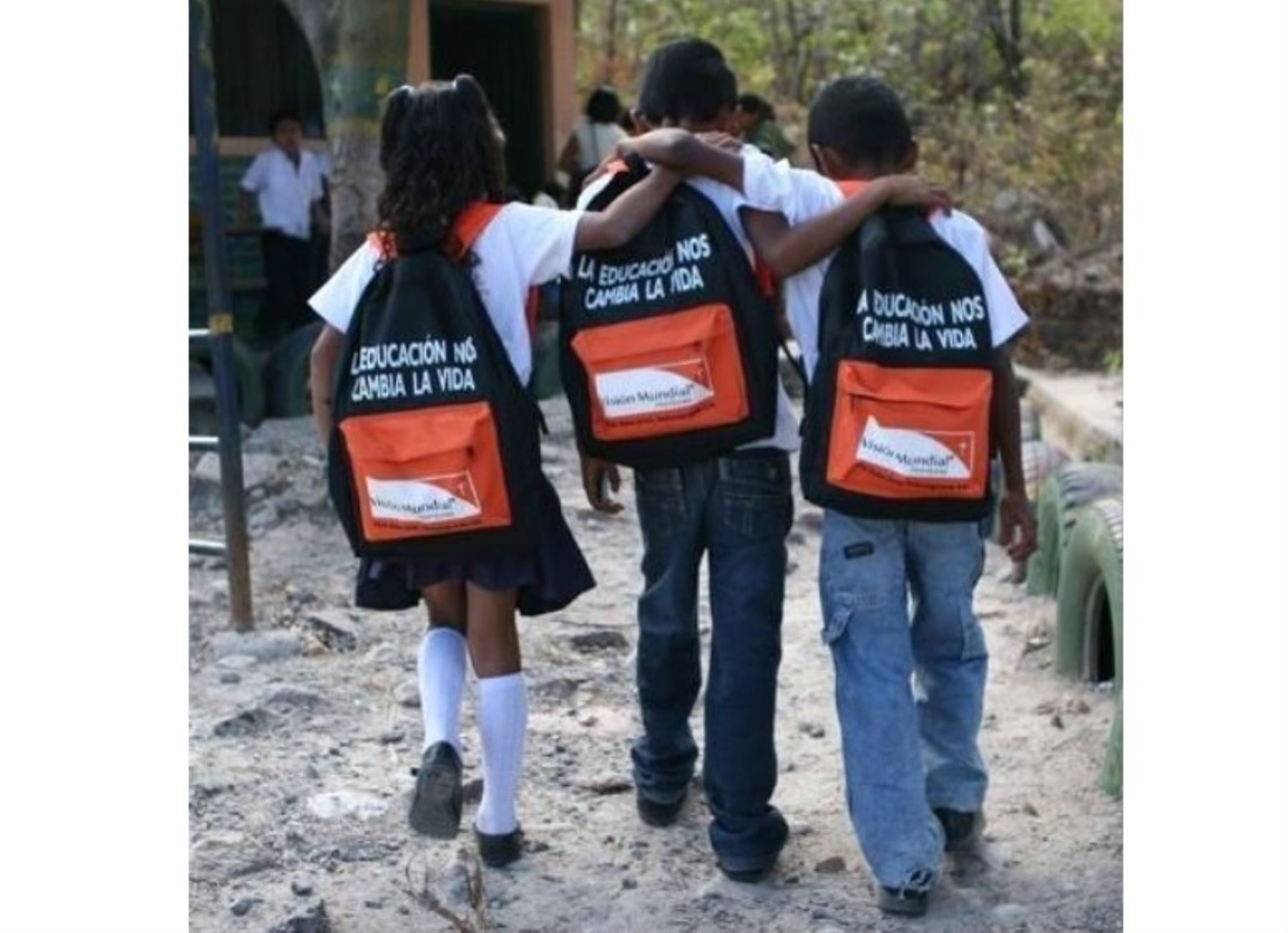 Proyecto educativo busca que escolares de zonas rurales y de frontera de Amazonas y Puno culminen la educación básica.
