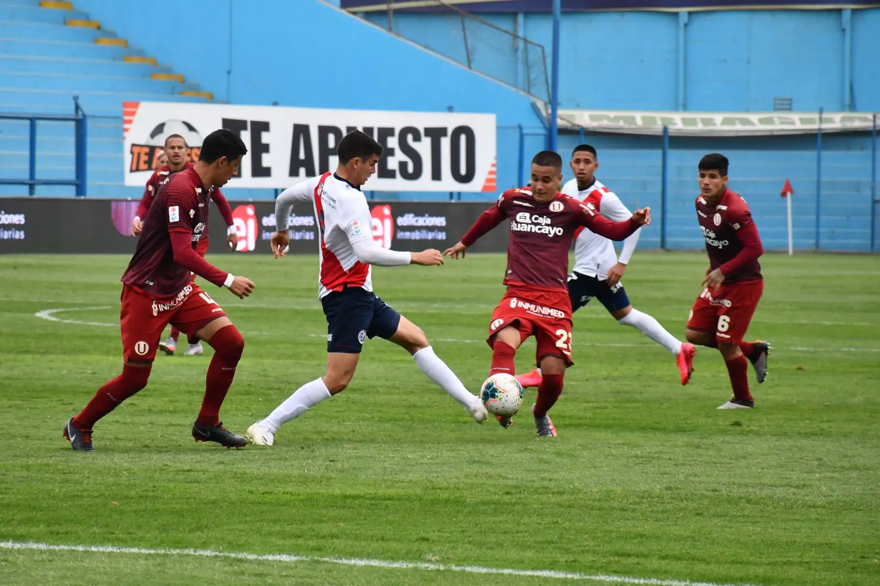 Universitario golea 5-0 a Municipal por la fecha 15 del Torneo Apertura de la Liga 1. Foto: FPF
