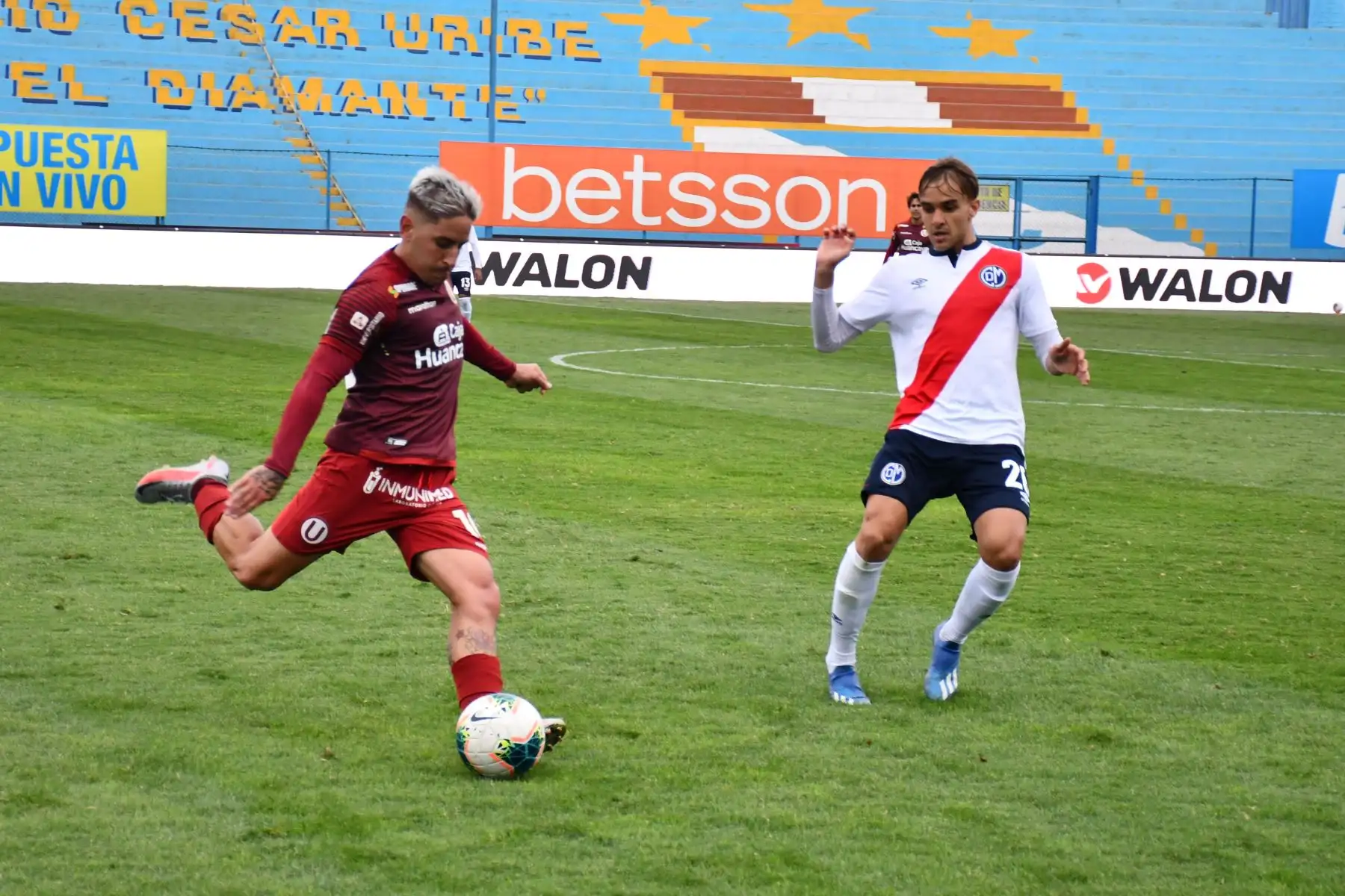 Universitario golea 5-0 a Municipal por la fecha 15 del Torneo Apertura de la Liga 1. Foto: FPF