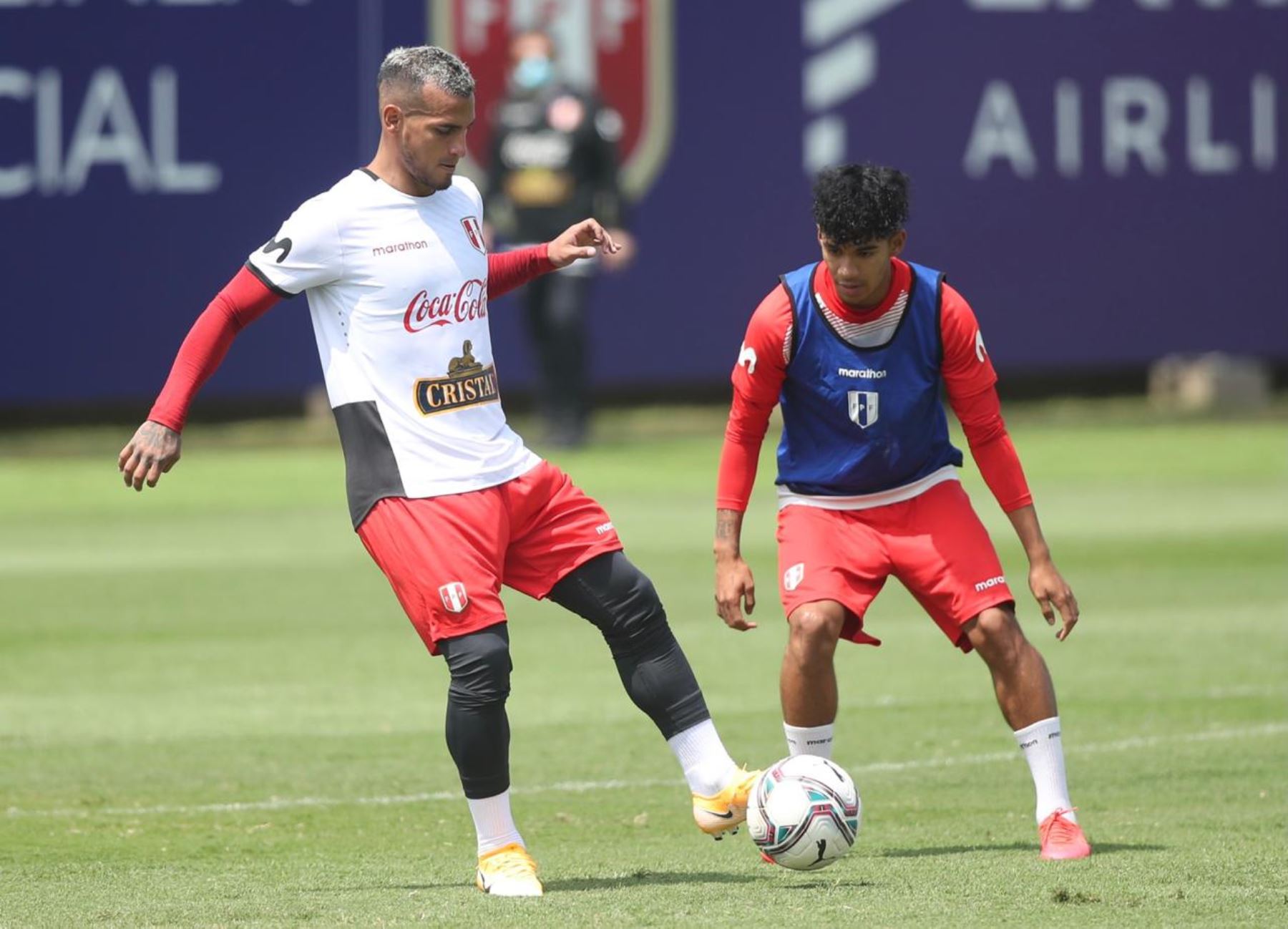 André Carrillo y Miguel Trauco se incorporan a las prácticas de la selección peruana