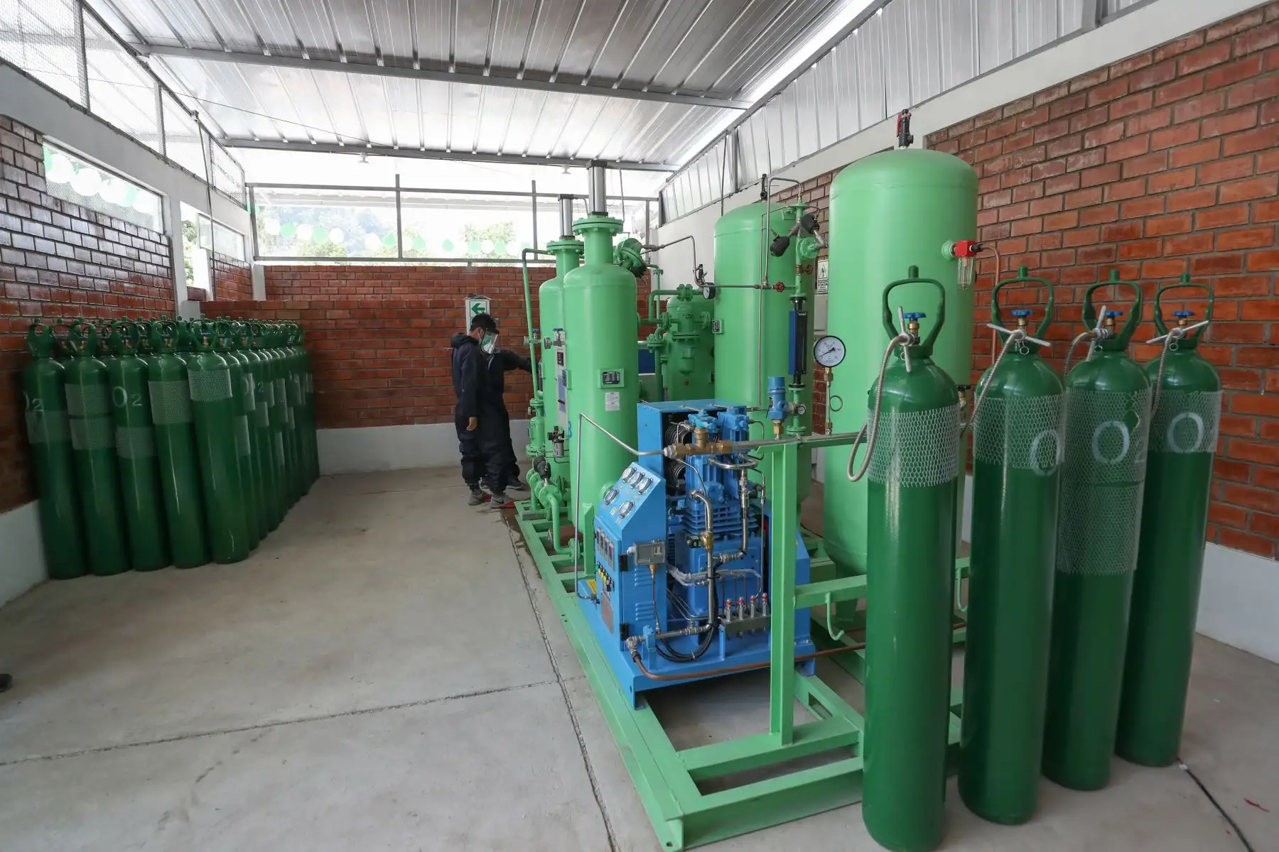 El presidente del Consejo de Ministros, Walter Martos, junto a la ministra de Comercio Exterior, Rocío Barrios realizan visita de trabajo en la Región Huánuco.
Foto:ANDINA/PCM