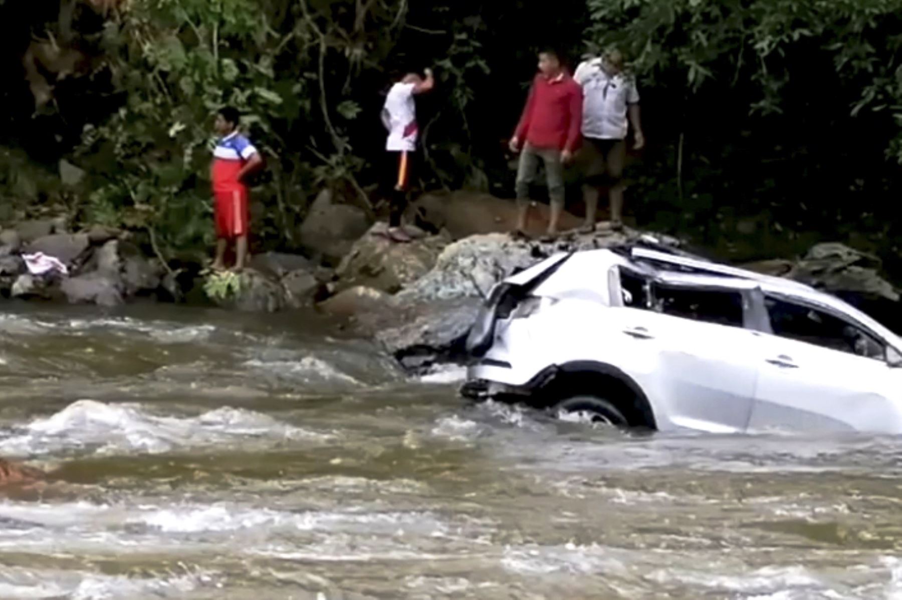 El consejero de Cajamarca Joel Campos perdió el control de su vehículo y cayó al río Tabaconas, en la provincia de San Ignacio. Foto: ANDINA/Difusión
