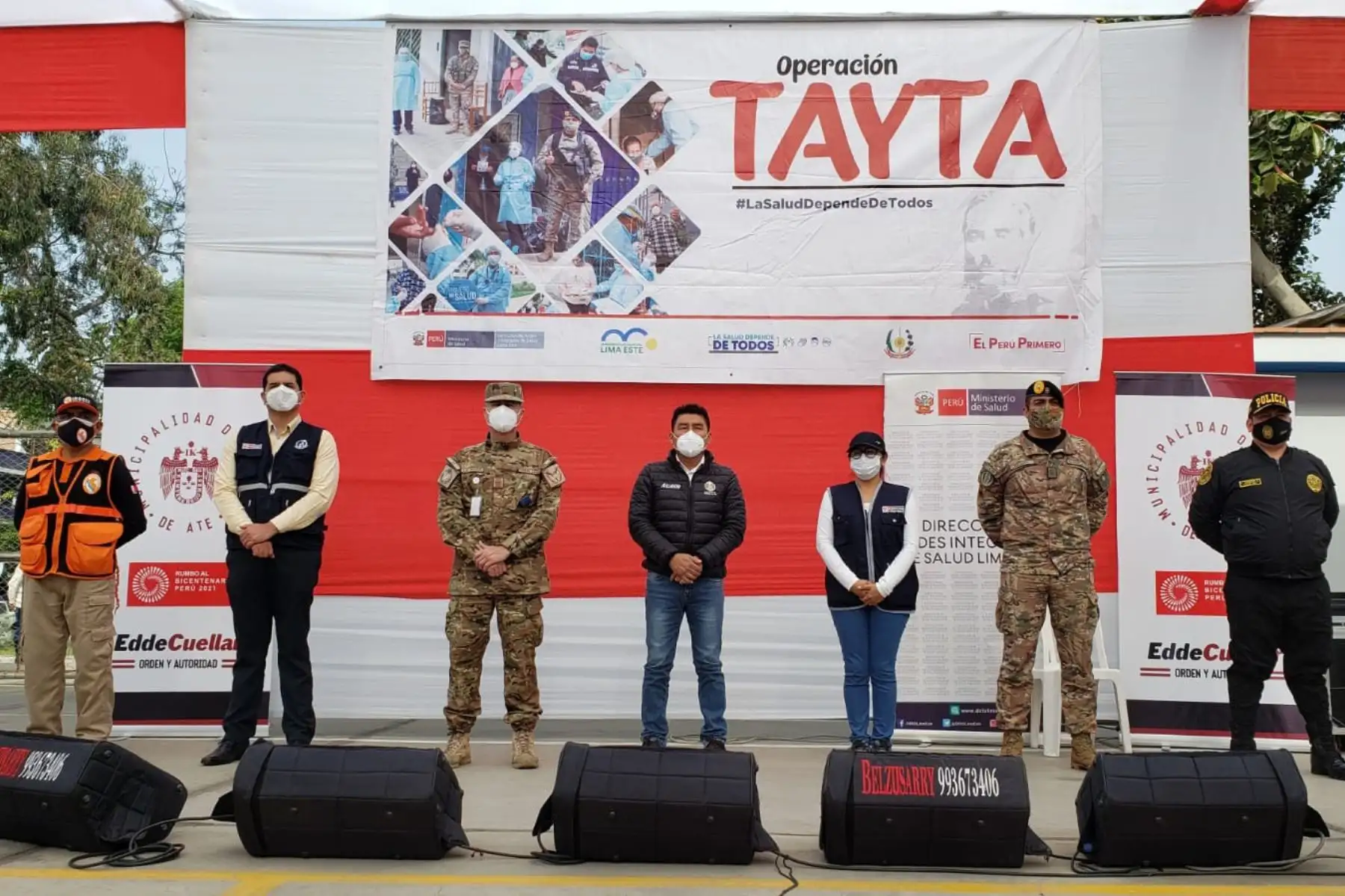 Diris Lima Este realizó la Operación Tayta en la Urbanización Valdiviezo en Ate. Durante la intervención se realizaron pruebas de covid-19 y otros servicios. Foto: Diris Lima Este