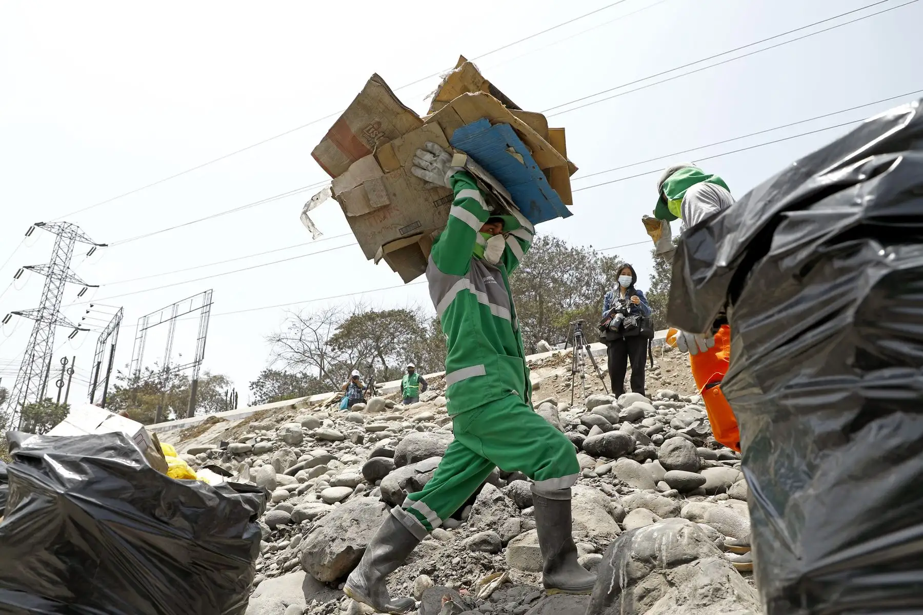 Cerca de 8 toneladas de residuos sólidos fueron retirados de los ríos Chillón, Rímac y Lurín, en una actividad organizada por el Ministerio de Agricultura y Riego, a través de la Autoridad Nacional del Agua (ANA). Foto: Cerca de 8 toneladas de residuos sólidos fueron retirados de los ríos Chillón, Rímac y Lurín, en una actividad organizada por el Ministerio de Agricultura y Riego, a través de la Autoridad Nacional del Agua (ANA).  Foto: ANDINA /ANA/César Fajardo