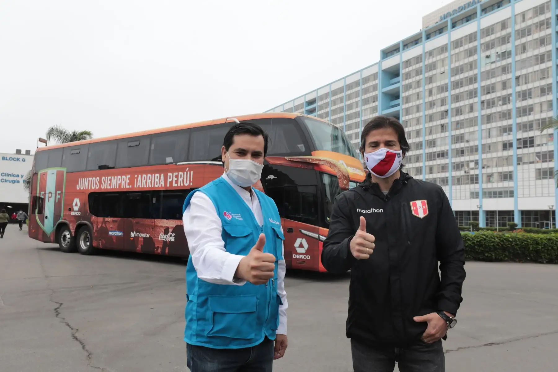 Bus de la selección peruana se convirtió por 6 meses en el bus de los héroes de la salud de EsSalud

Foto: ANDINA/Essalud