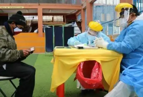 Ministerio de Salud anuncia campaña médica masiva en Cerro de Pasco para atender casos de covid-19 y otras enfermedades.
