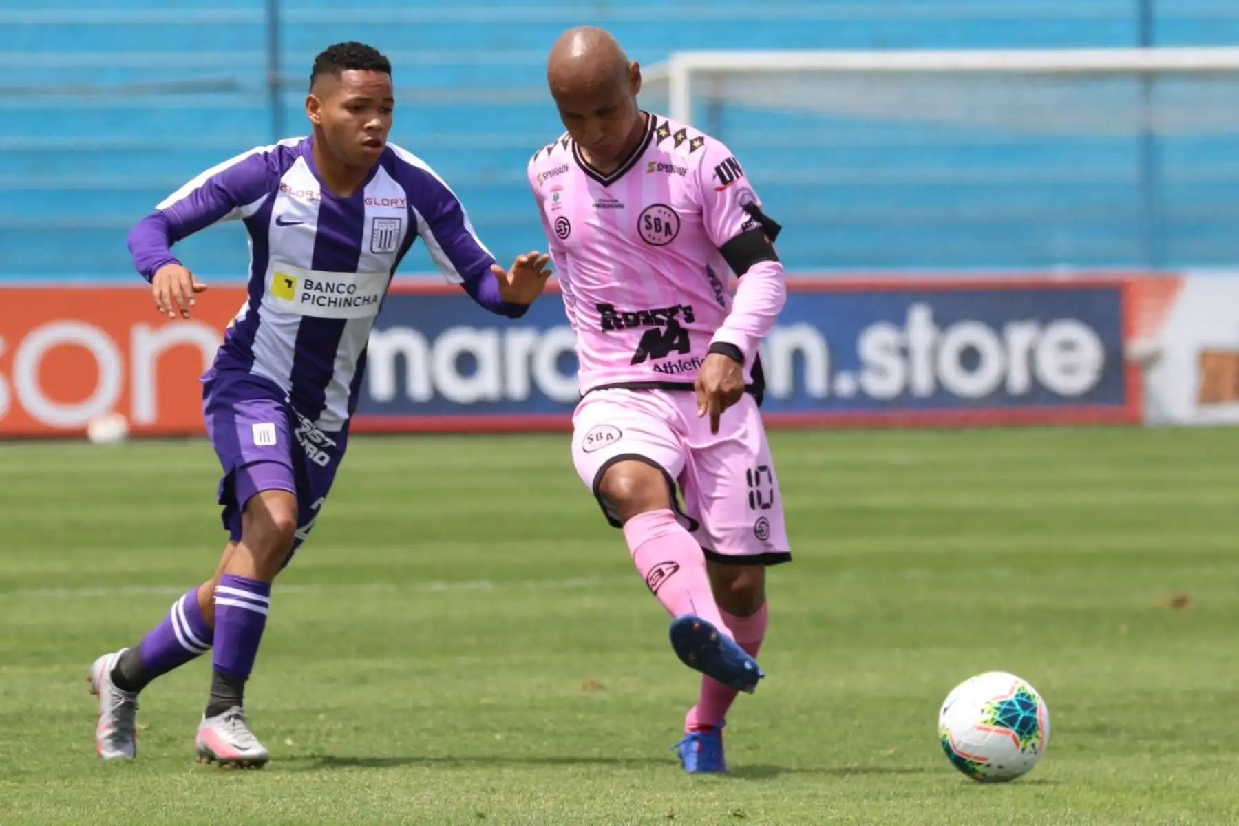 Alianza Lima y Sport Boys empataron 1-1 por el Torneo Apertura en el estadio Alberto Gallardo. Foto: Liga 1