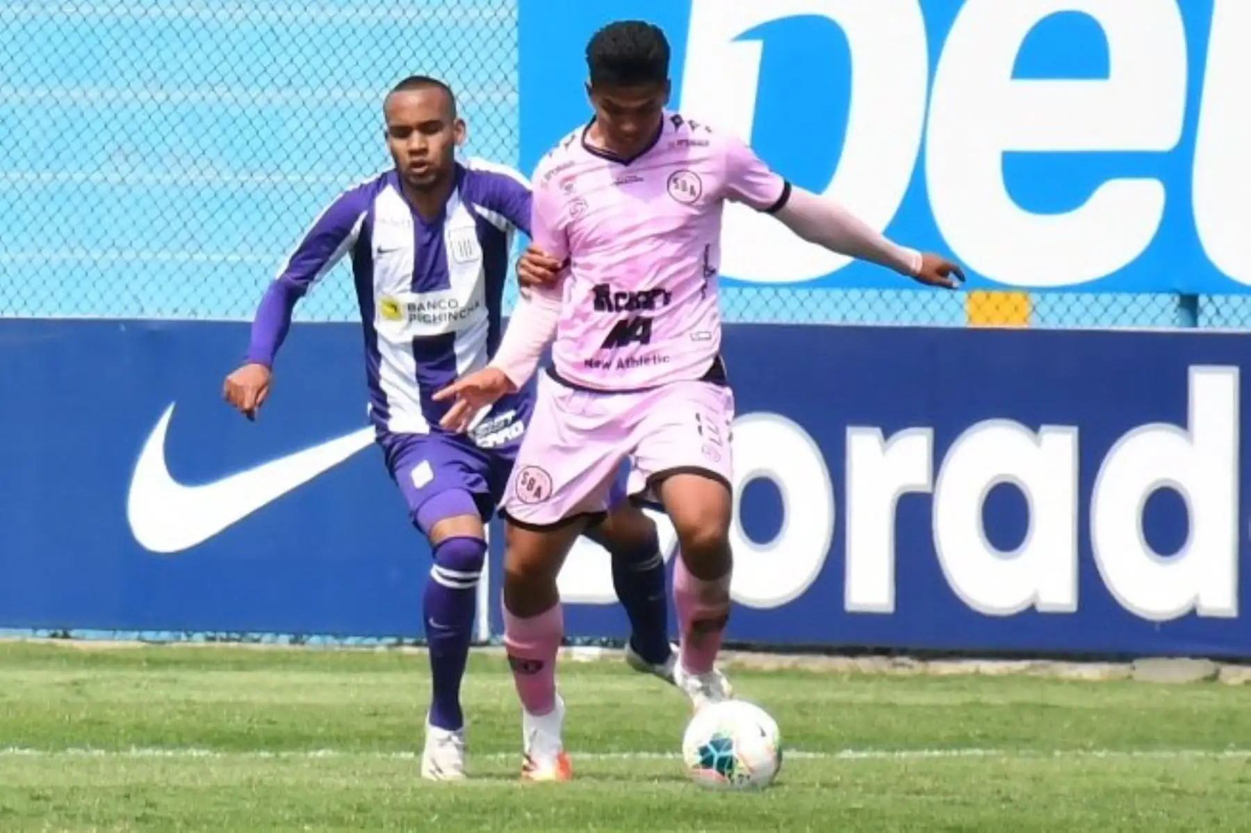 Alianza Lima y Sport Boys empataron 1-1 por el Torneo Apertura en el estadio Alberto Gallardo. Foto: Liga 1