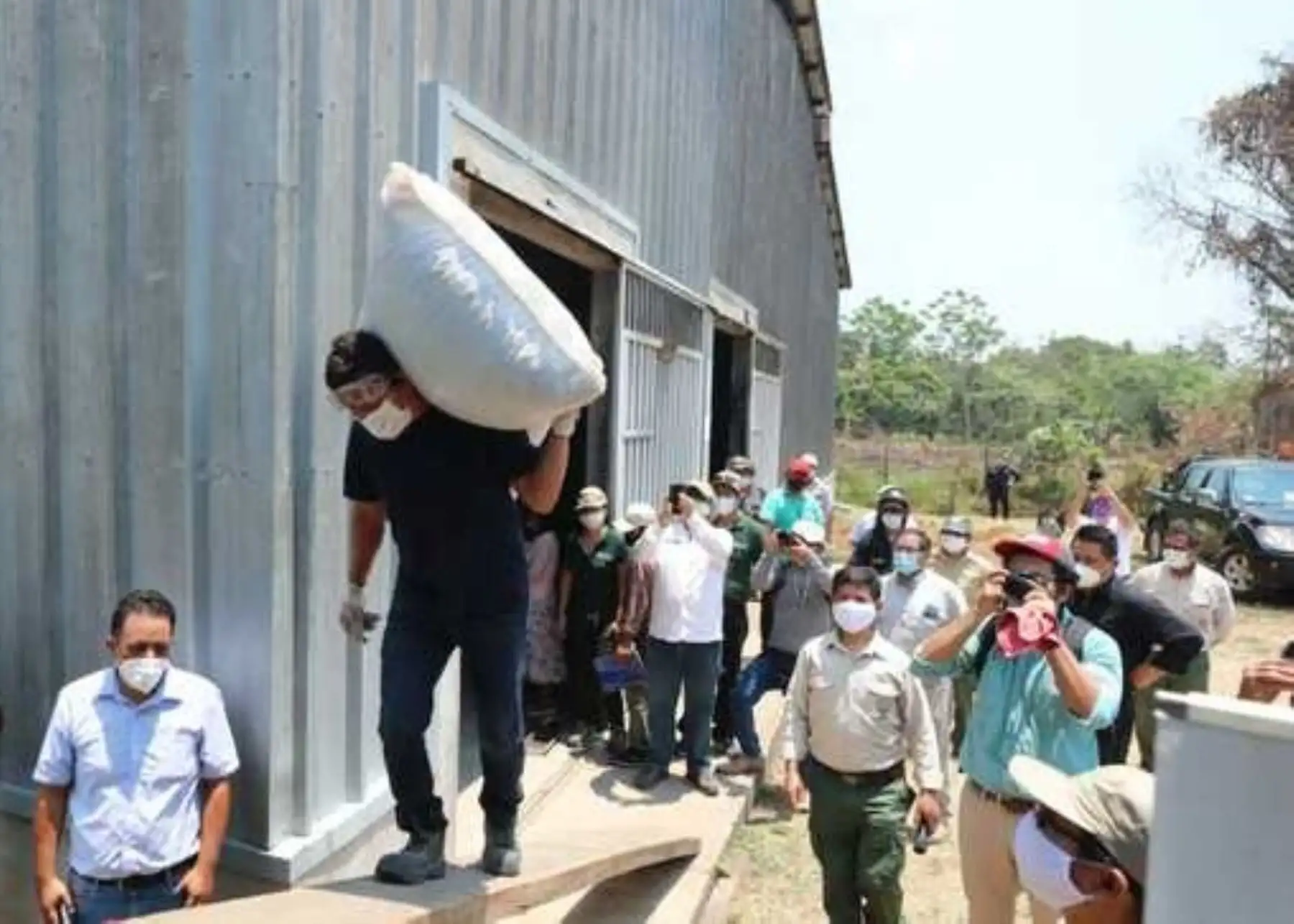 Madre de Dios envía su primer embarque de 104 toneladas de cacao orgánico, libre de deforestación, a Europa, resaltó el Ministerio del Ambiente.