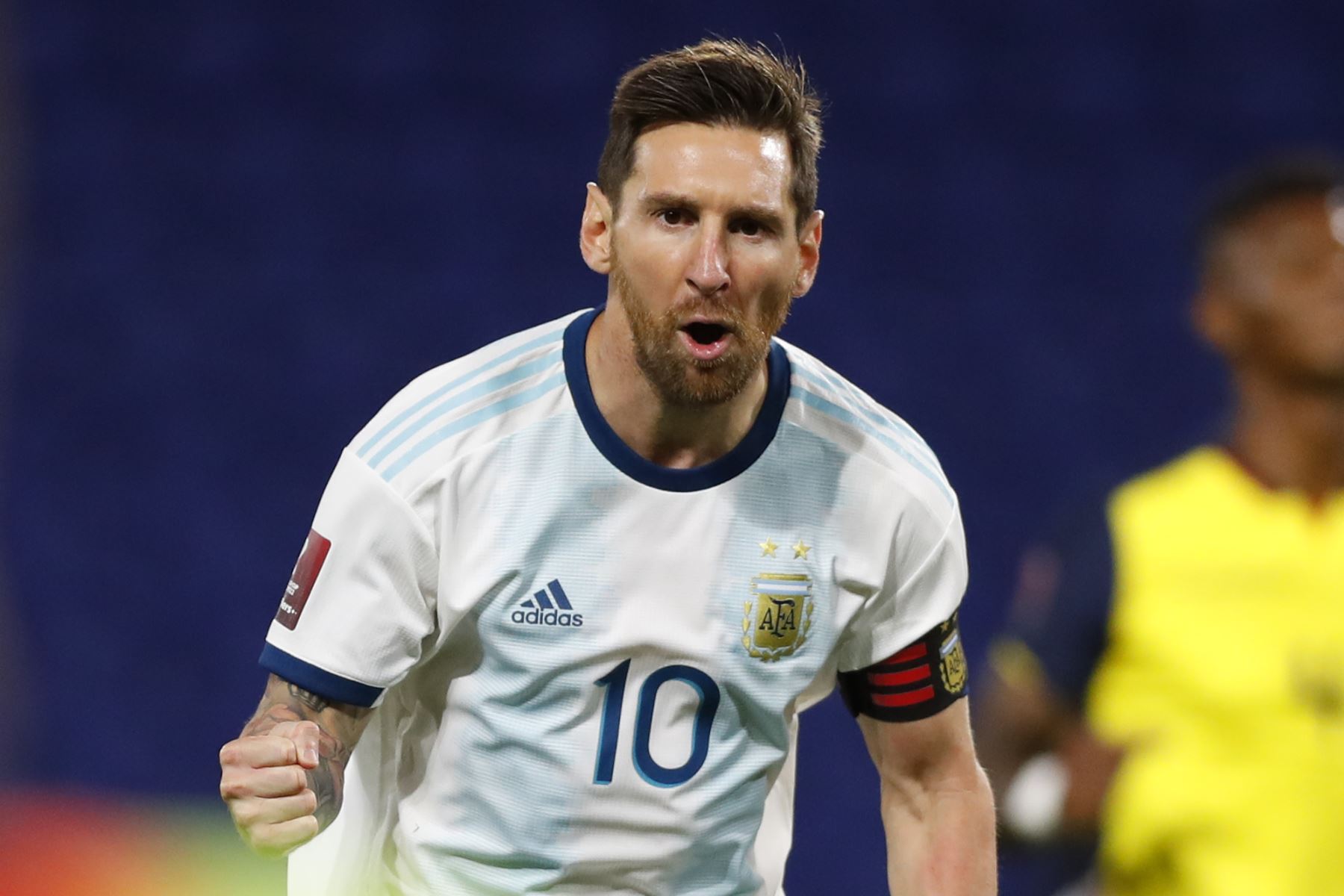 Lionel Messi marcó de penal a Ecuador y marcó la diferencia parcial, Argentina le viene ganando a Ecuador por 1 a 0. Foto: AFP