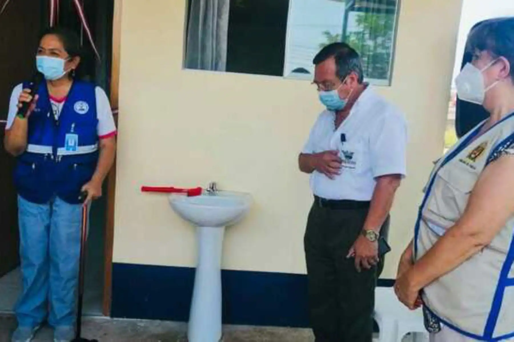 Módulos se ubican en el centro de salud Jorge Chávez para garantizar el aislamiento de casos positivos de covid-19 que llegan de las comunidades indígenas de Madre de Dios. Foto: ANDINA/Difusión