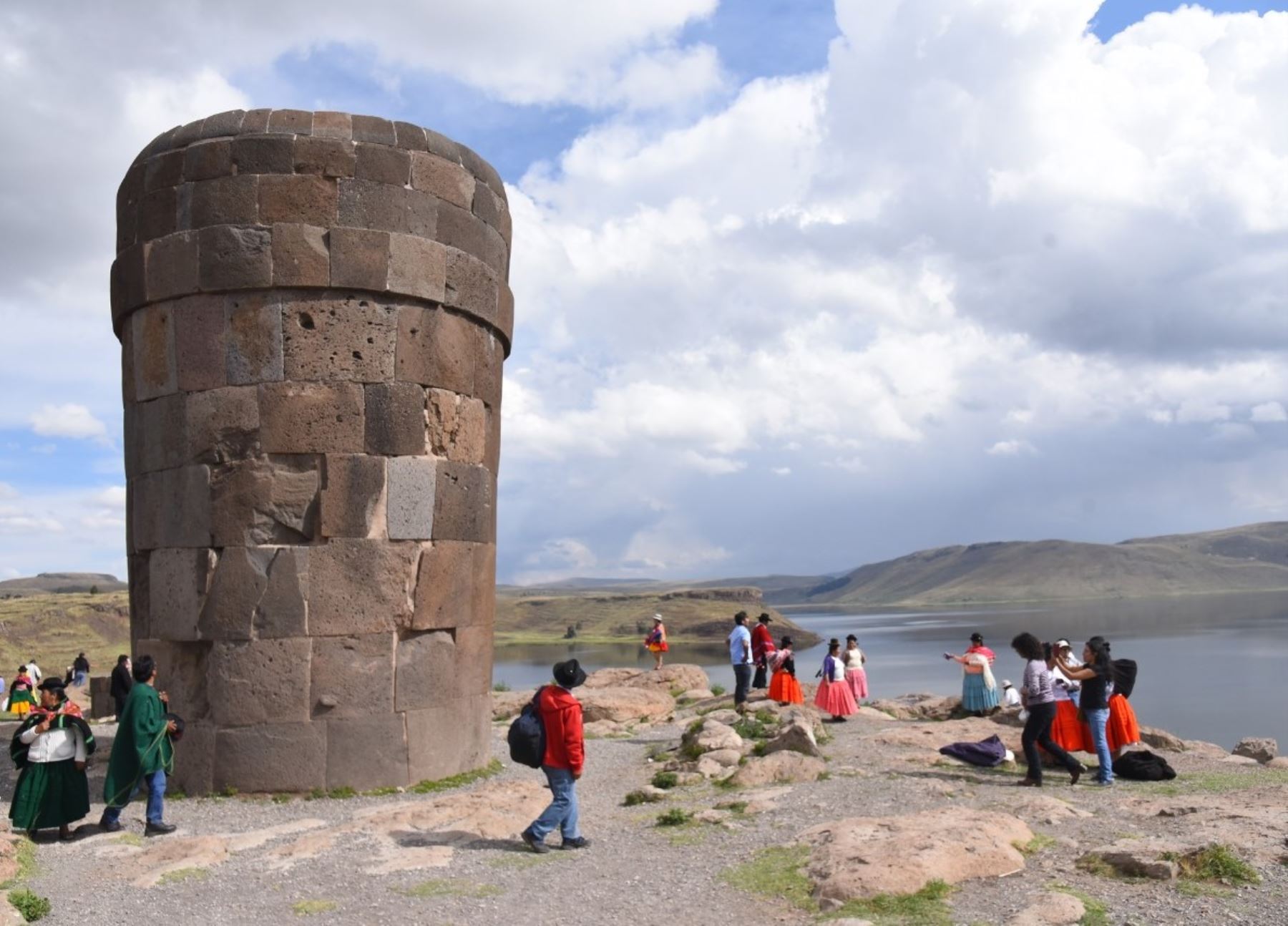 El complejo arqueológico Sillustani, uno de los destinos emblemáticos de Puno, será uno de los primeros en reanudar su atención al público pospandemia.