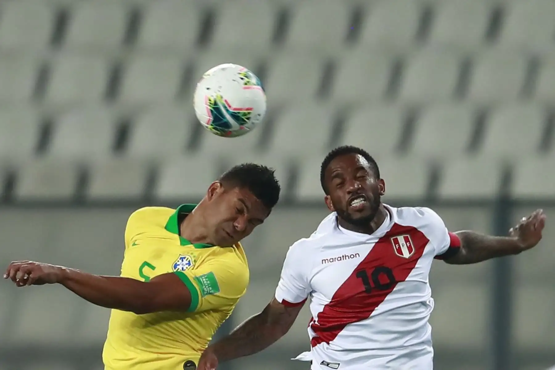 Perú enfrenta a Brasil por la fecha 2 de las eliminatorias. Foto: AFP