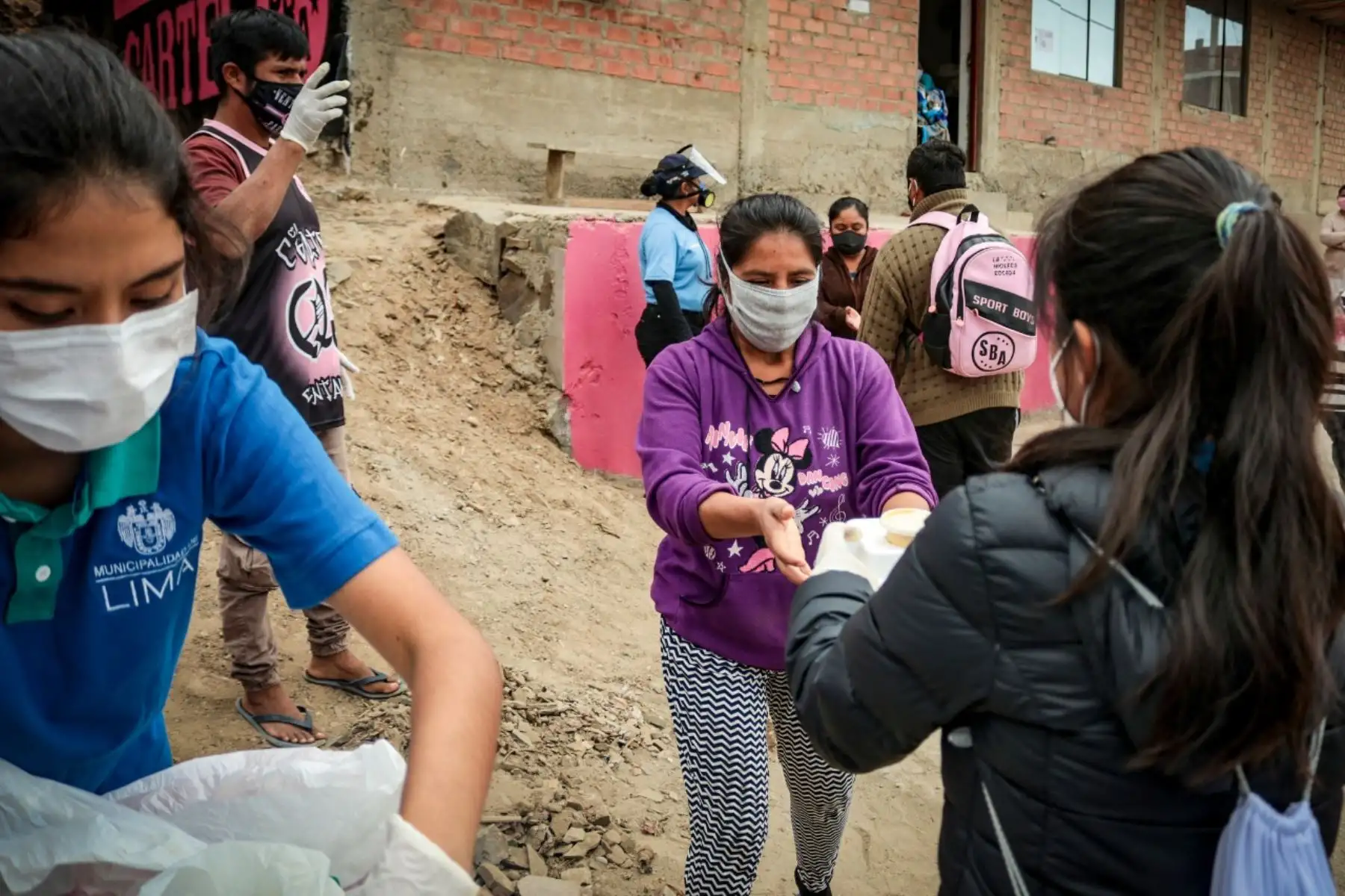 La Municipalidad de Lima lanzó Barras de Cambio, un programa social que busca beneficiar a jóvenes barristas de los diferentes clubes de fútbol de nuestro país, brindándoles oportunidades de desarrollo personal y profesional. Foto: MML