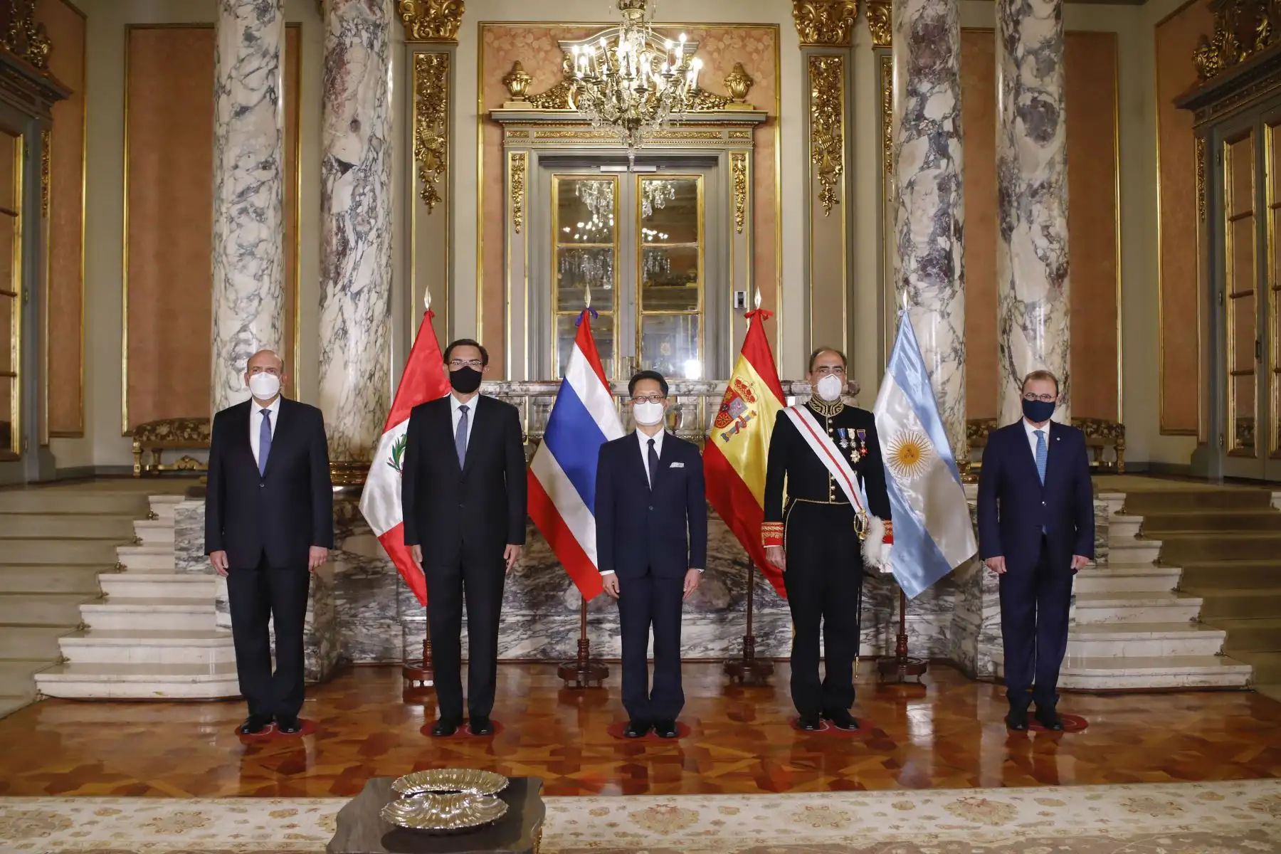 Presidente de la República, Martín Vizcarra, recibe cartas credenciales de los Embajadores de Tailandia, España, Argentina, Argelia, Japón y Egipto. Foto: ANDINA/Prensa Presidencia