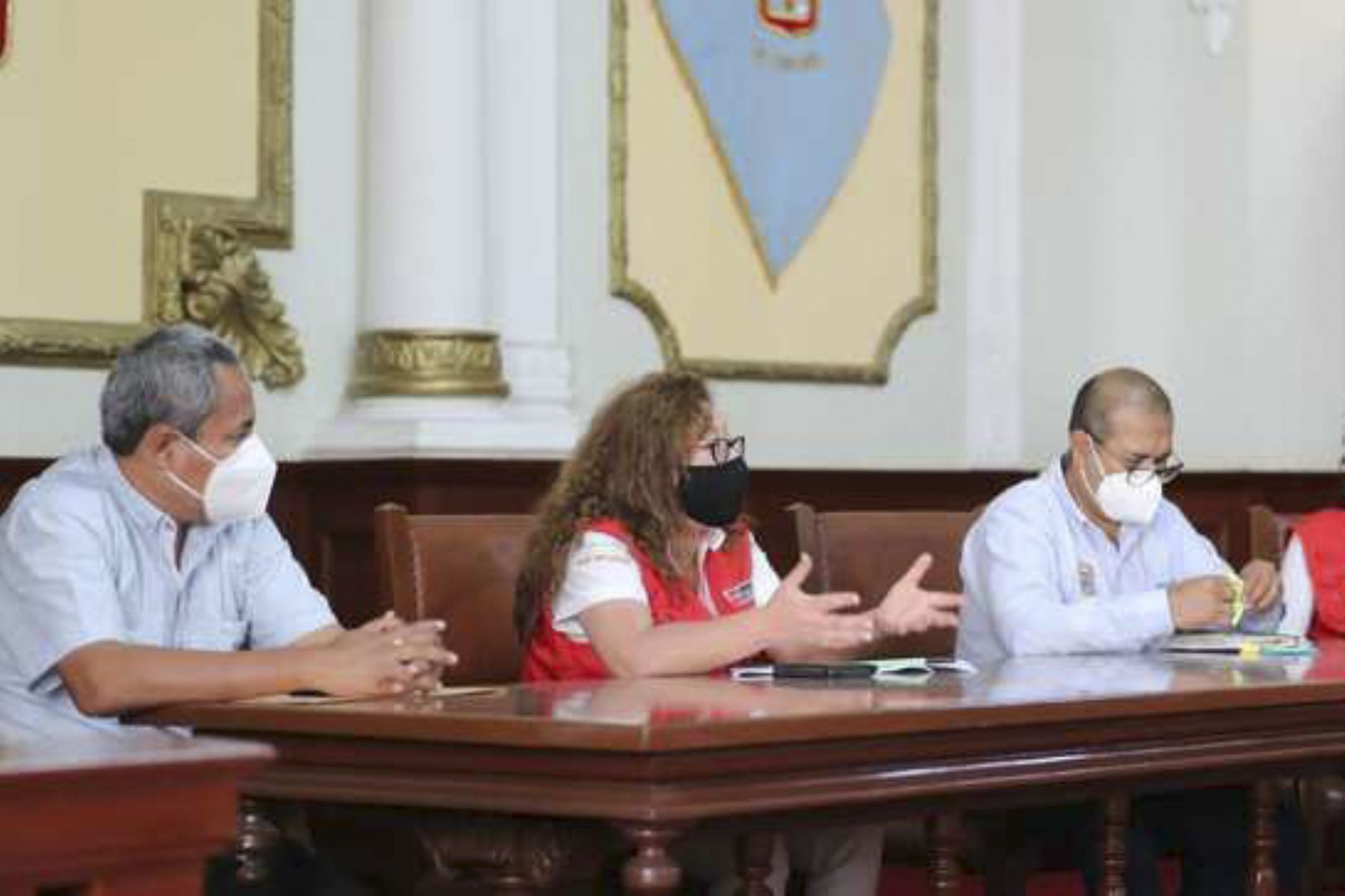 La ministra del Ambiente, Kirla Echegaray, se reunió con autoridades de gobiernos locales de Lambayeque. Foto: ANDINA/Difusión