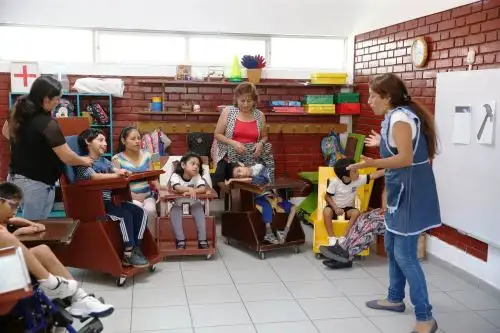 En la plataforma educativa se les brindará soporte emocional y herramientas pedagógicas a los padres que tienen hijos con discapacidad.