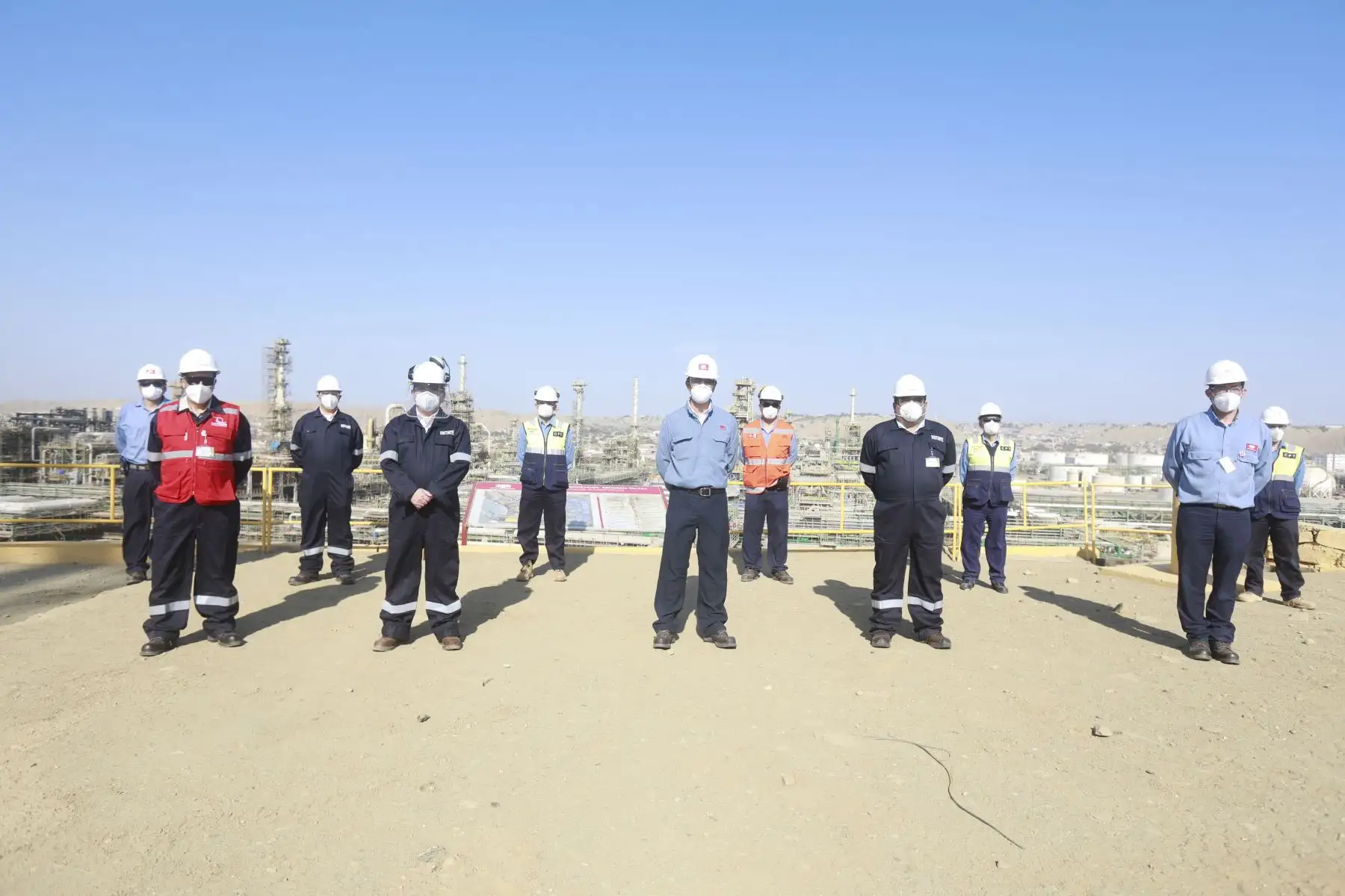 El Contralor General Nelson Shack, supervisó ejecución de obras del Proyecto de Modernización de la Refinería de Talara de PetroPerú y cuyo avance integral es de 91%. Anunció que Contraloría seguirá acompañando trabajos bajo modalidad de control concurrente. Foto: Contraloria
