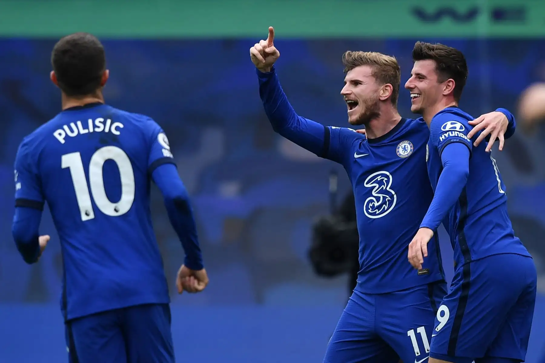 El delantero alemán del Chelsea, Timo Werner, celebra la puntuación durante el partido de fútbol de la Premier League inglesa entre Chelsea y Southampton en Stamford Bridge, Londres. Foto: AFP