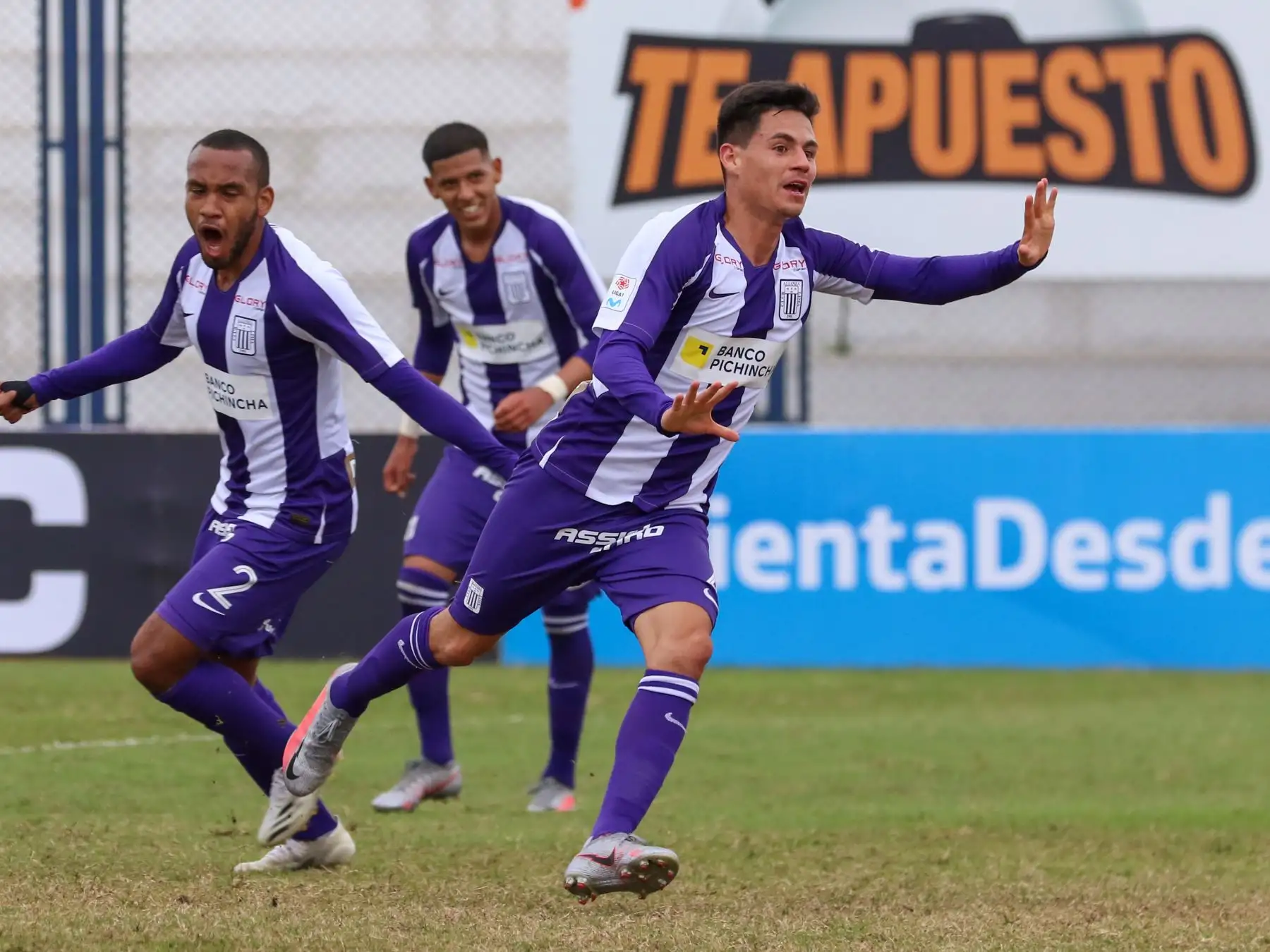 Club  Cienciano gano 2 a 1 a Alianza Lima,  en partido de la fecha 19 de la Liga 1 en el estadio de Villa el Salvador. Foto : ANDINA / Liga 1