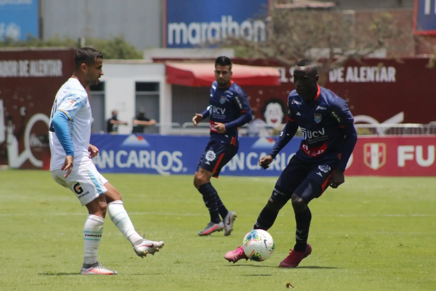 UCV y Deportivo Llacuabamba se enfrentan por la jornada 19 de la Liga 1, en el estadio Iván Elías Moreno. Foto: Liga 1
