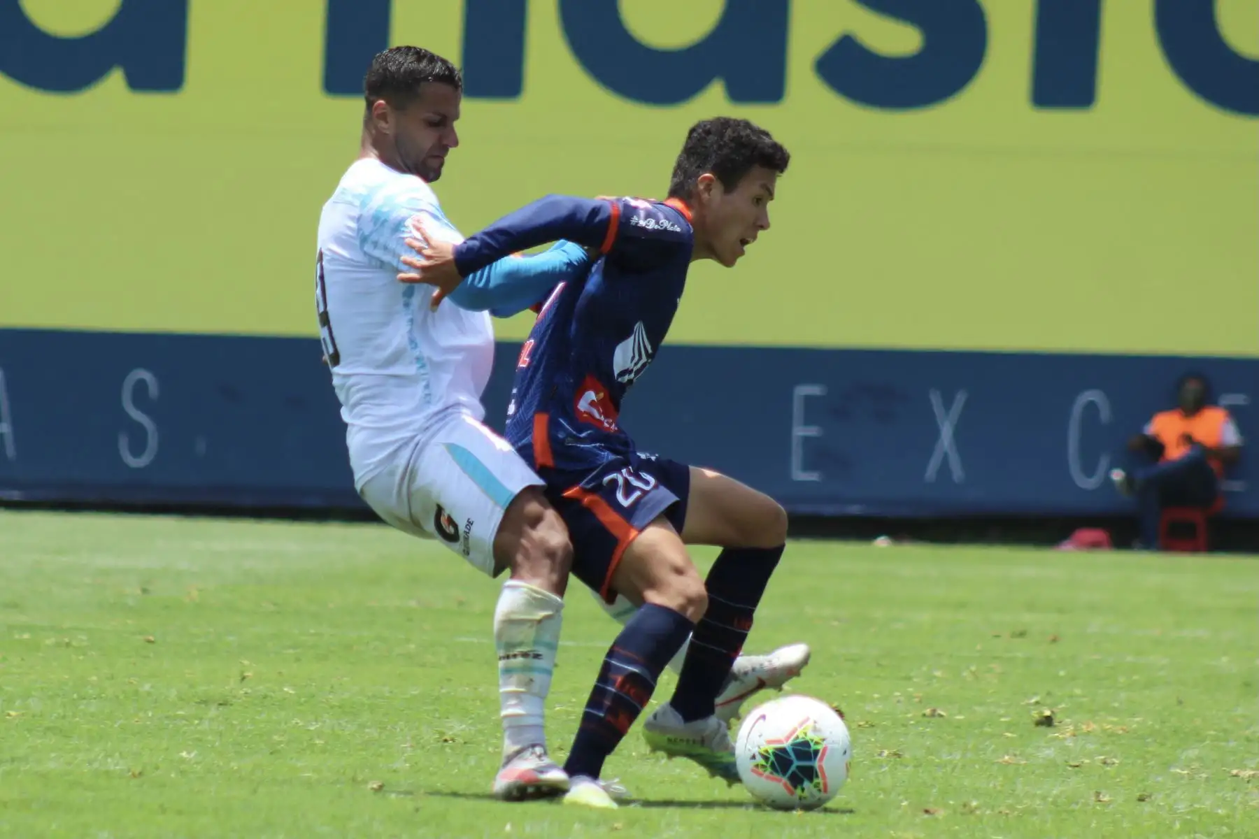 UCV y Deportivo Llacuabamba se enfrentan por la jornada 19 de la Liga 1, en el estadio Iván Elías Moreno. Foto: Liga 1