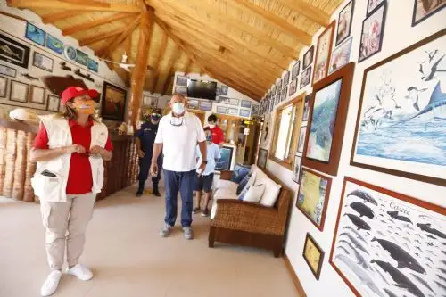 La titular del Mincetur, Rocío Barrios. continuará, hasta mañana 20 de octubre, en Tumbes para hacer inspecciones inopinadas a establecimientos turísticos.