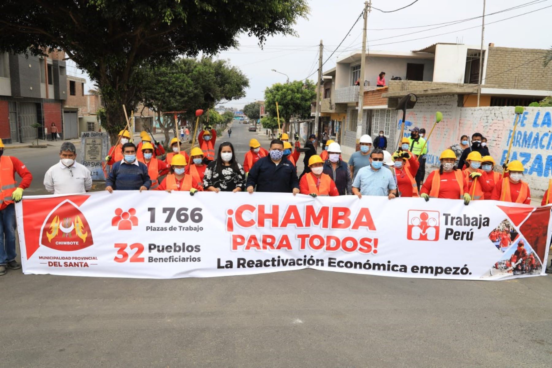 En Chimbote, alrededor de 2,000 ciudadanos tendrán empleo temporal en los proyectos que impulsan el municipio provincial del Santa y Trabaja Perú. Foto: ANDINA/Difusión