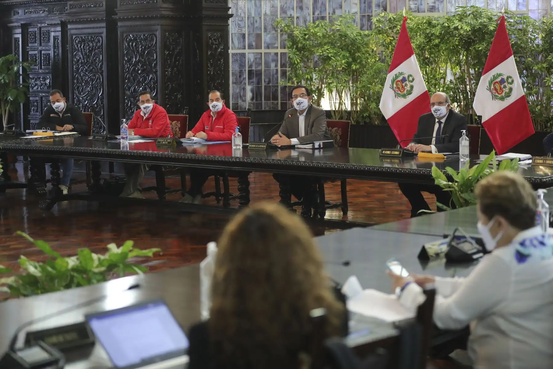 Presidente de la República, Martín Vizcarra en el marco del consejo de ministros, encabezó el lanzamiento de la campaña del Ministerio del Ambiente: Nuestro planeta no es de un solo uso, campaña que busca incentivar el uso de mascarillas reutilizables y empaques biodegradables, así como compostables en el delivery. Foto: ANDINA/Prensa Presidencia