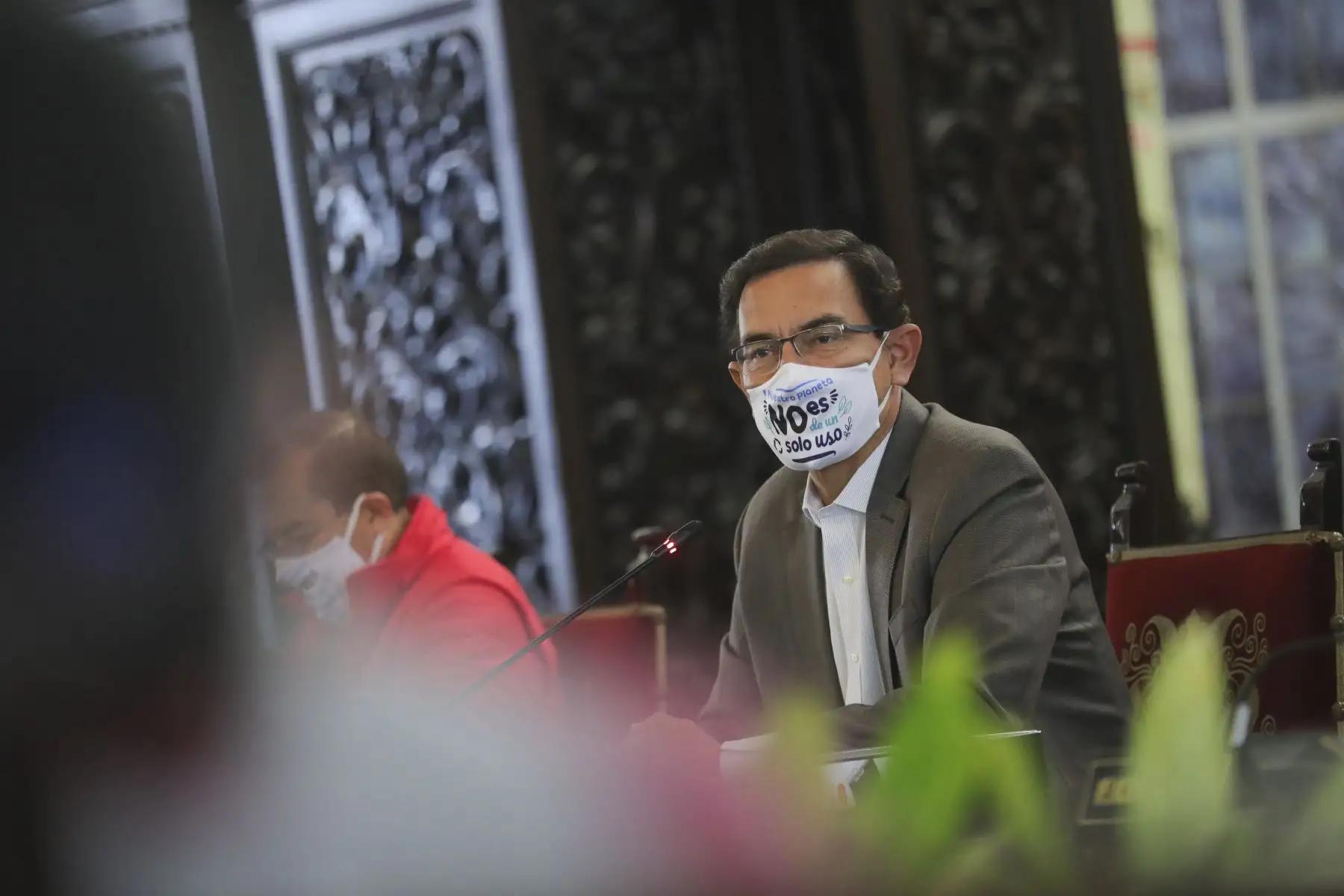 Encabezados por el presidente de la República, Martín Vizcarra, el Gobierno lanzó la campaña para promover el uso de mascarillas reutilizables y envases biodegradables.