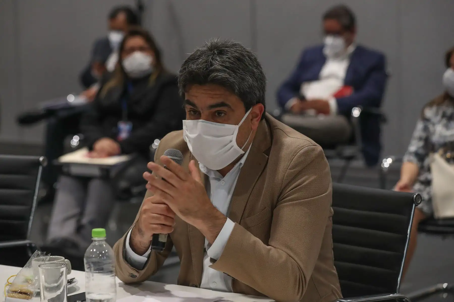 Presidente del Consejo de Ministros, Walter Martos, se reunió con el consejo directivo de la Asamblea Nacional de Gobiernos Regionales. Foto. PCM Presidente del Consejo de Ministros, Walter Martos, se reunió con el consejo directivo de la Asamblea Nacional de Gobiernos Regionales. Foto. PCM