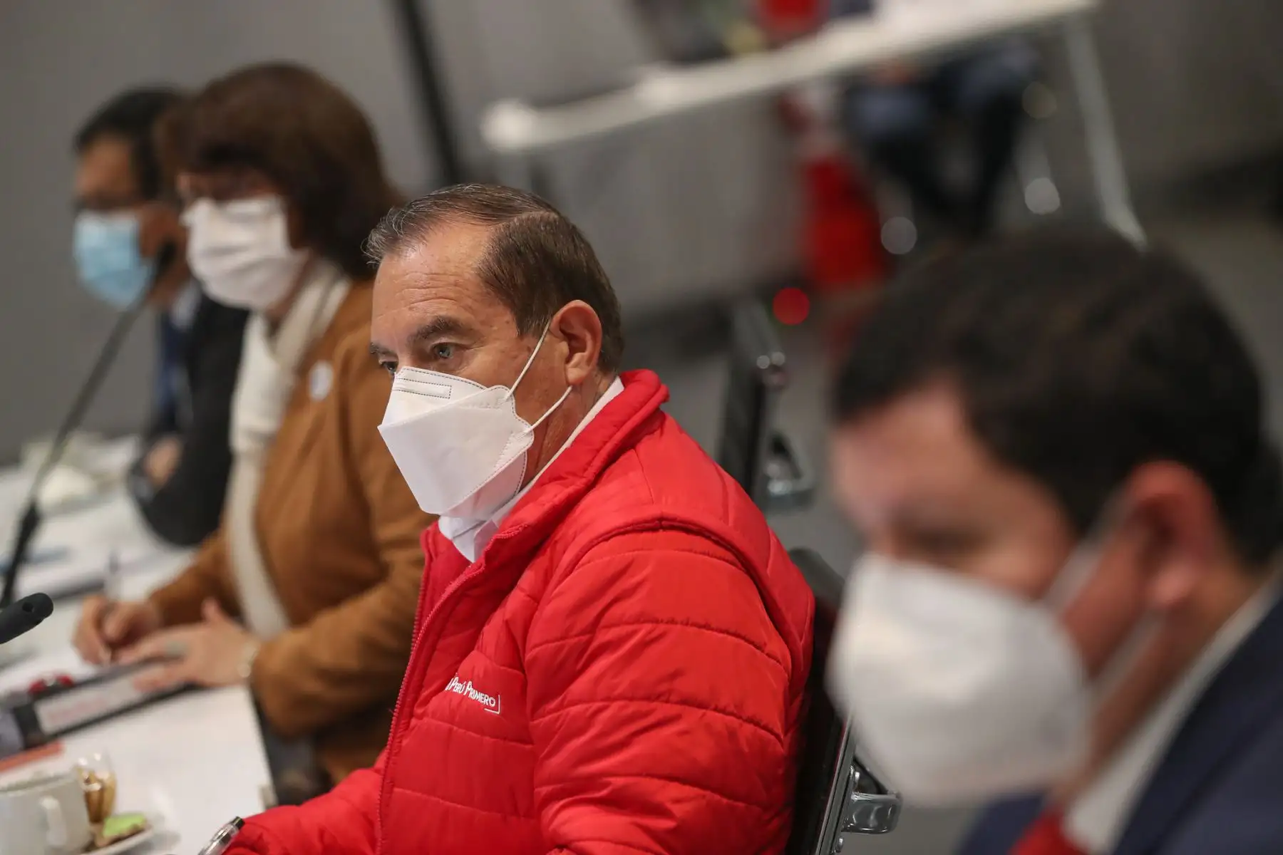 Presidente del Consejo de Ministros, Walter Martos, se reunió con el consejo directivo de la Asamblea Nacional de Gobiernos Regionales. Foto. PCM Presidente del Consejo de Ministros, Walter Martos, se reunió con el consejo directivo de la Asamblea Nacional de Gobiernos Regionales. Foto. PCM