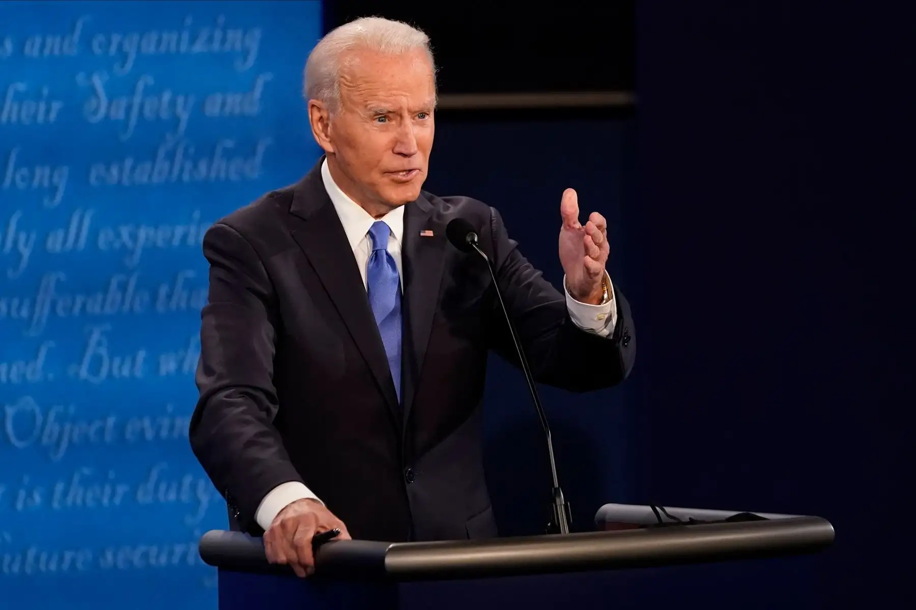 "Yo lo dije claramente, cualquier país (...) que interfiera en las elecciones de Estados Unidos va a pagar el precio", advirtió Biden. Foto: AFP