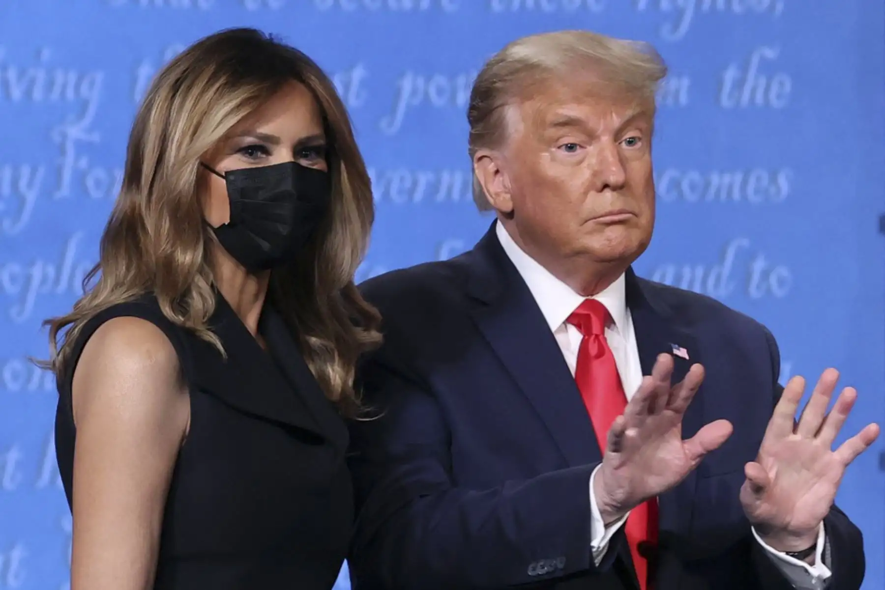 El presidente de los Estados Unidos, Donald Trump, y el candidato presidencial demócrata Joe Biden participan en el debate presidencial final en la Universidad de Belmont el 22 de octubre de 2020 en Nashville, Tennessee. Foto: AFP