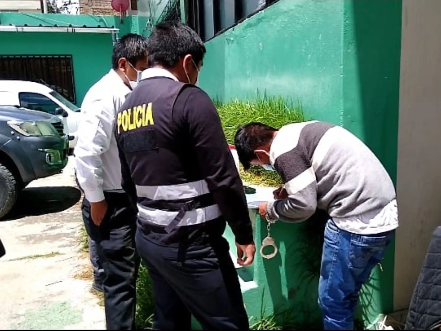 Policía de Huancayo incauta 850 kilos de insumo químico fiscalizado para elaboración de cocaína que tenía como destino el Vraem.