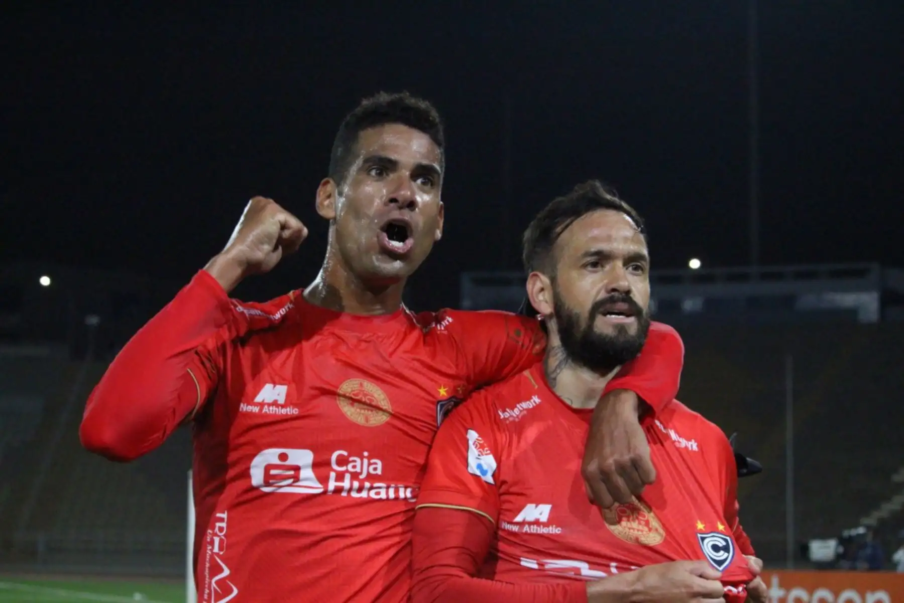 El delantero Luis García del Club Cienciano celebra su gol  ante Sporting Cristal,  en partido de la fecha 1 Fase 2 de la Liga Movistar, en el estadio UNMSM. Foto: ANDINA/ Liga 1